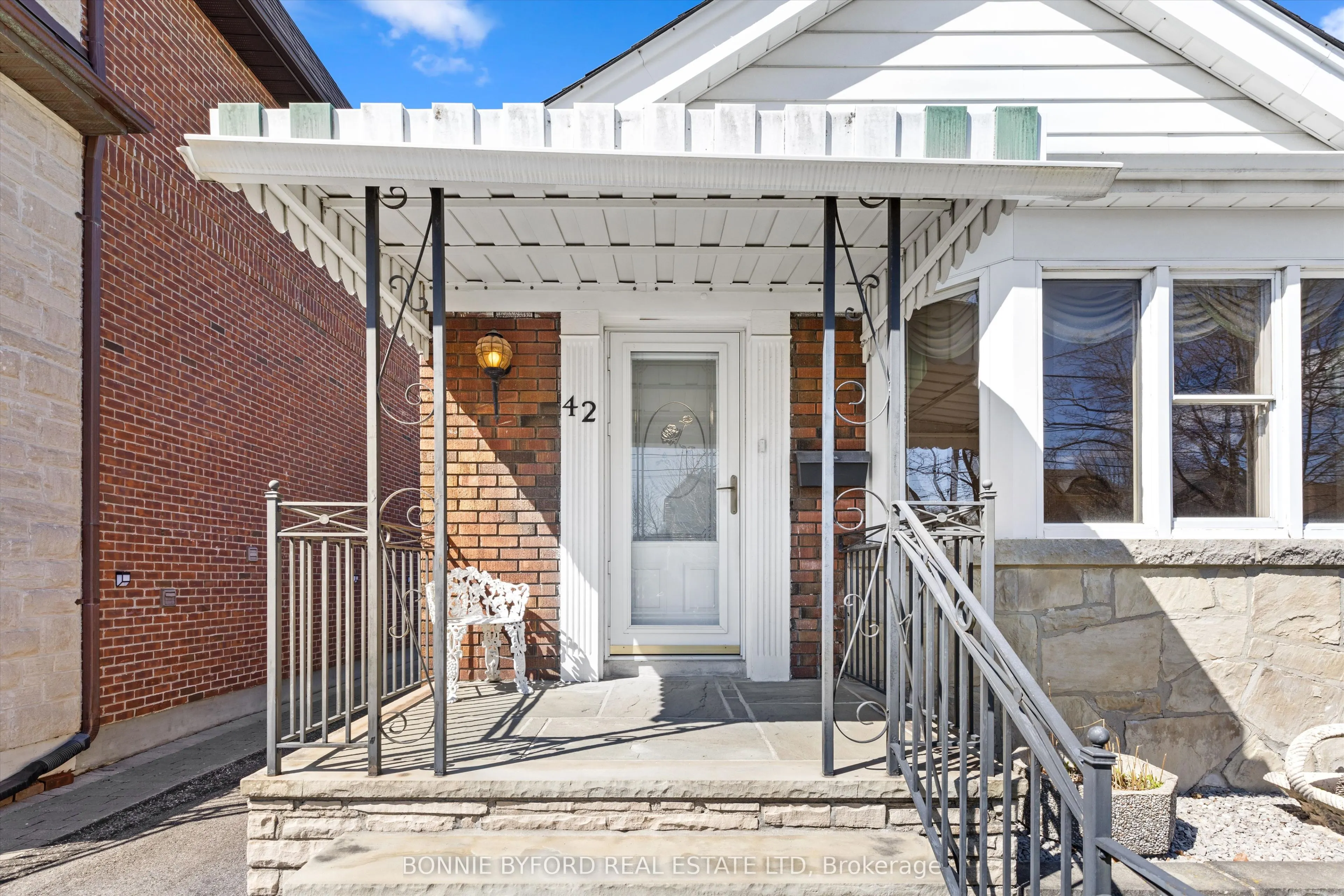 42 Parklea Drive