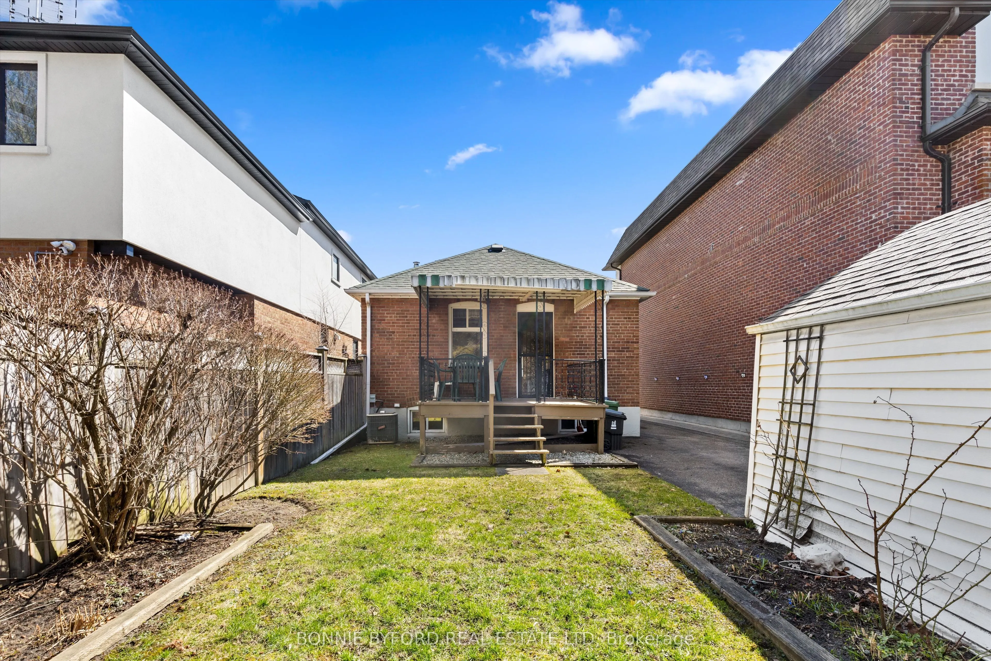 42 Parklea Drive