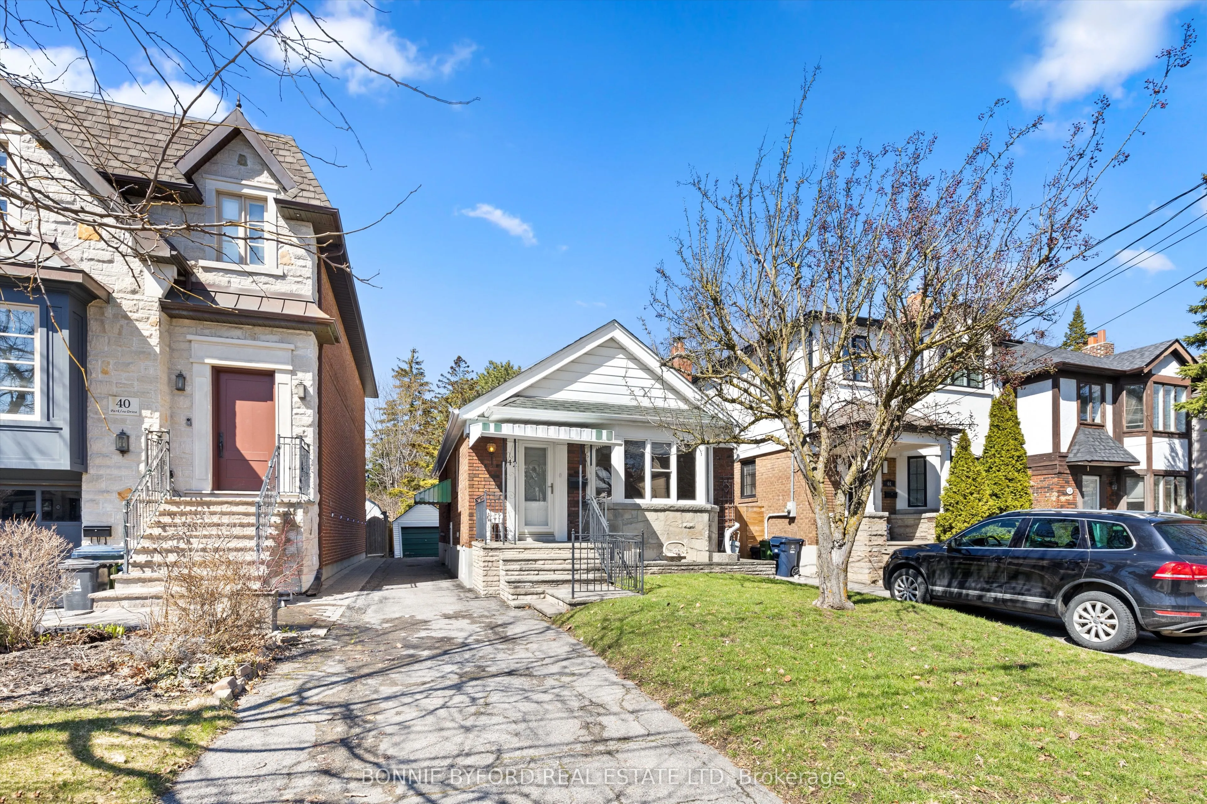 42 Parklea Drive
