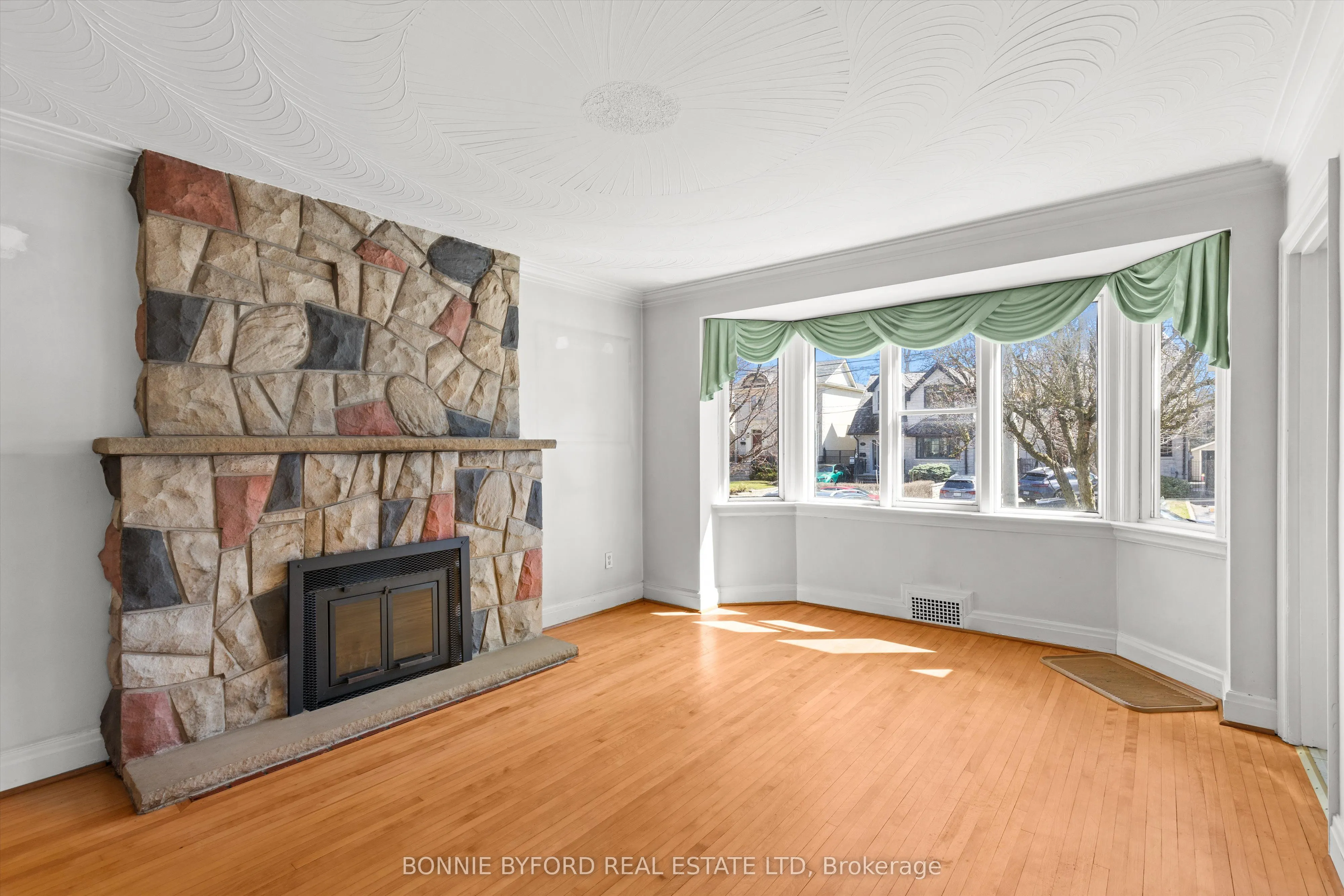 42 Parklea Drive