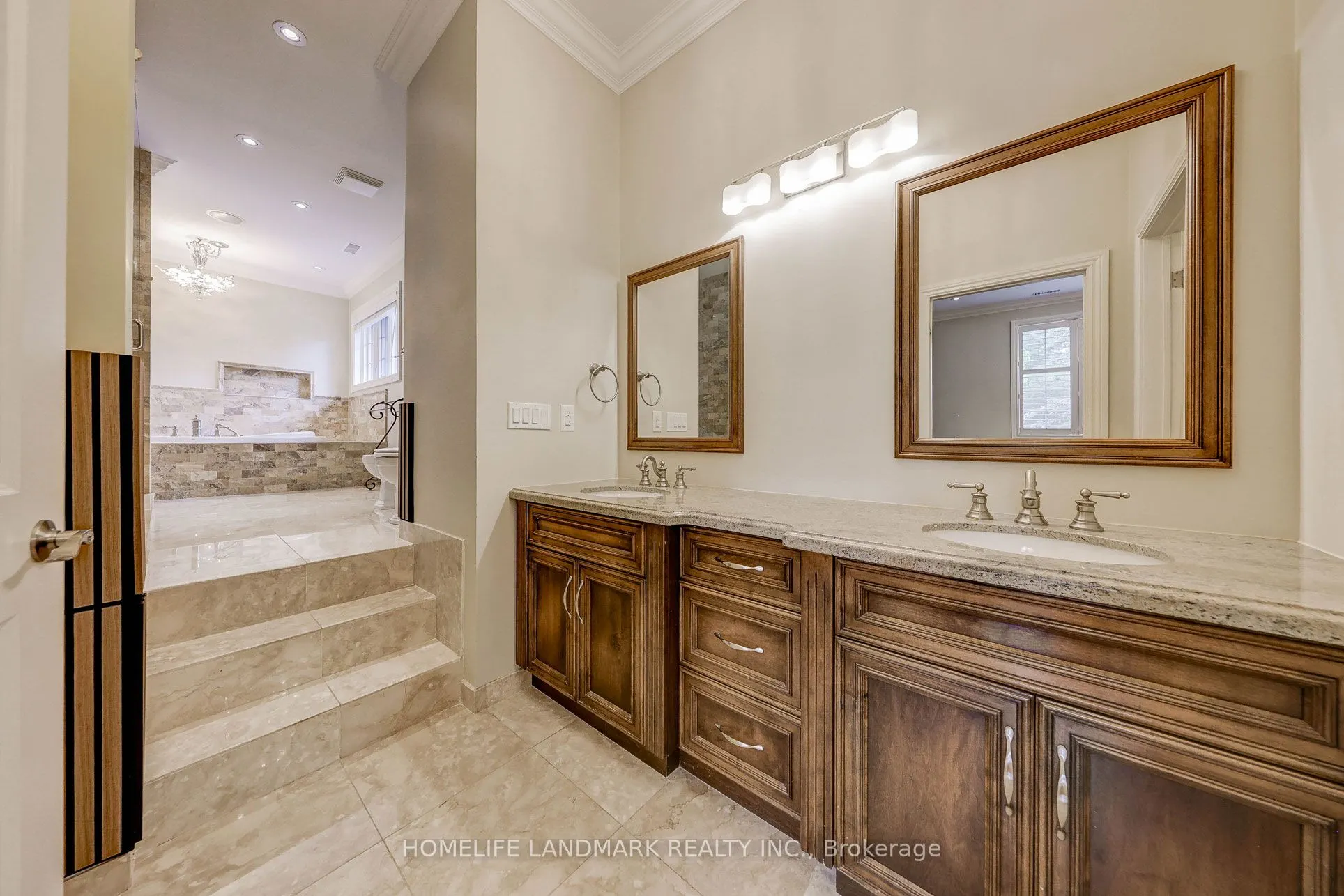 38 Misty Crescent