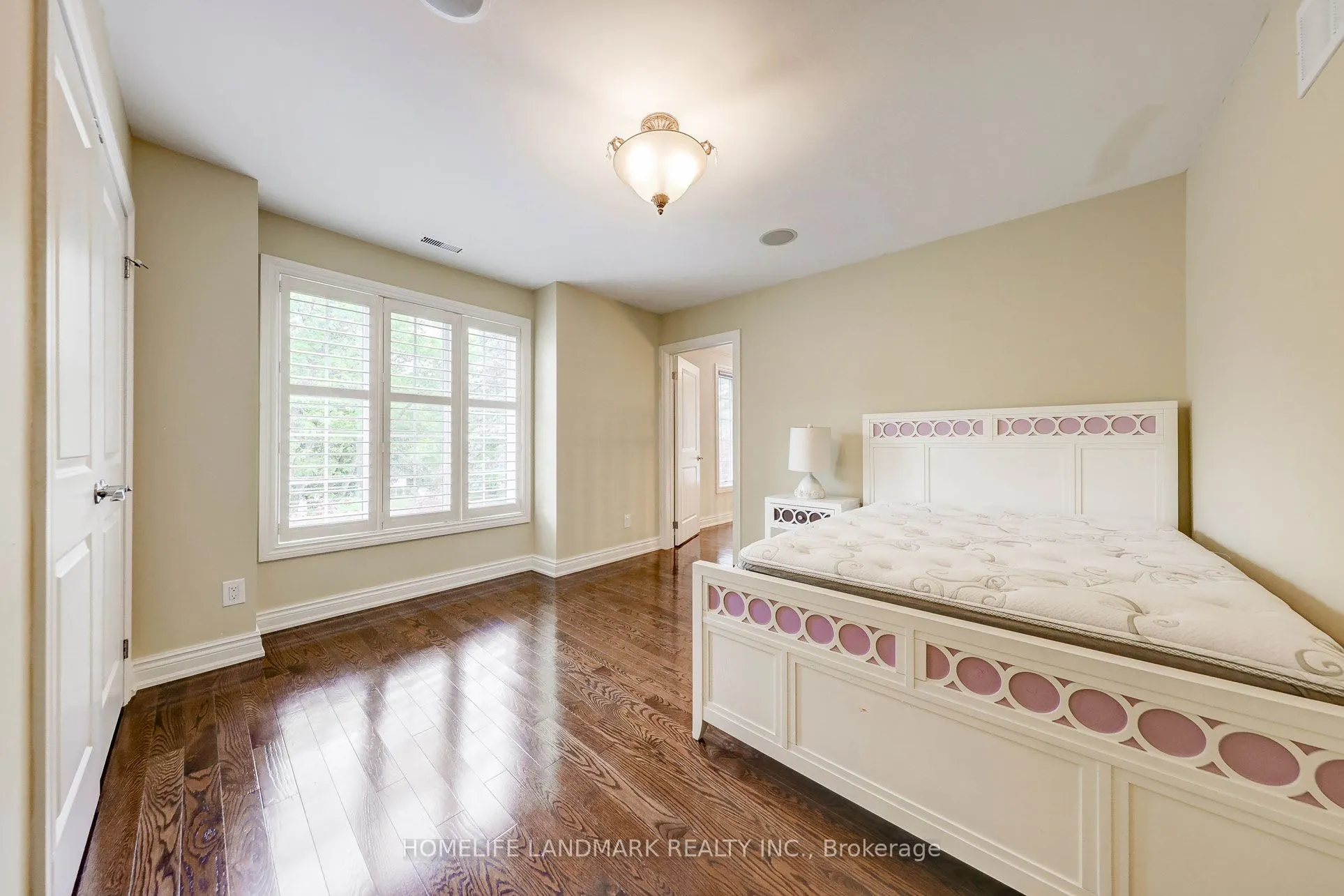 38 Misty Crescent