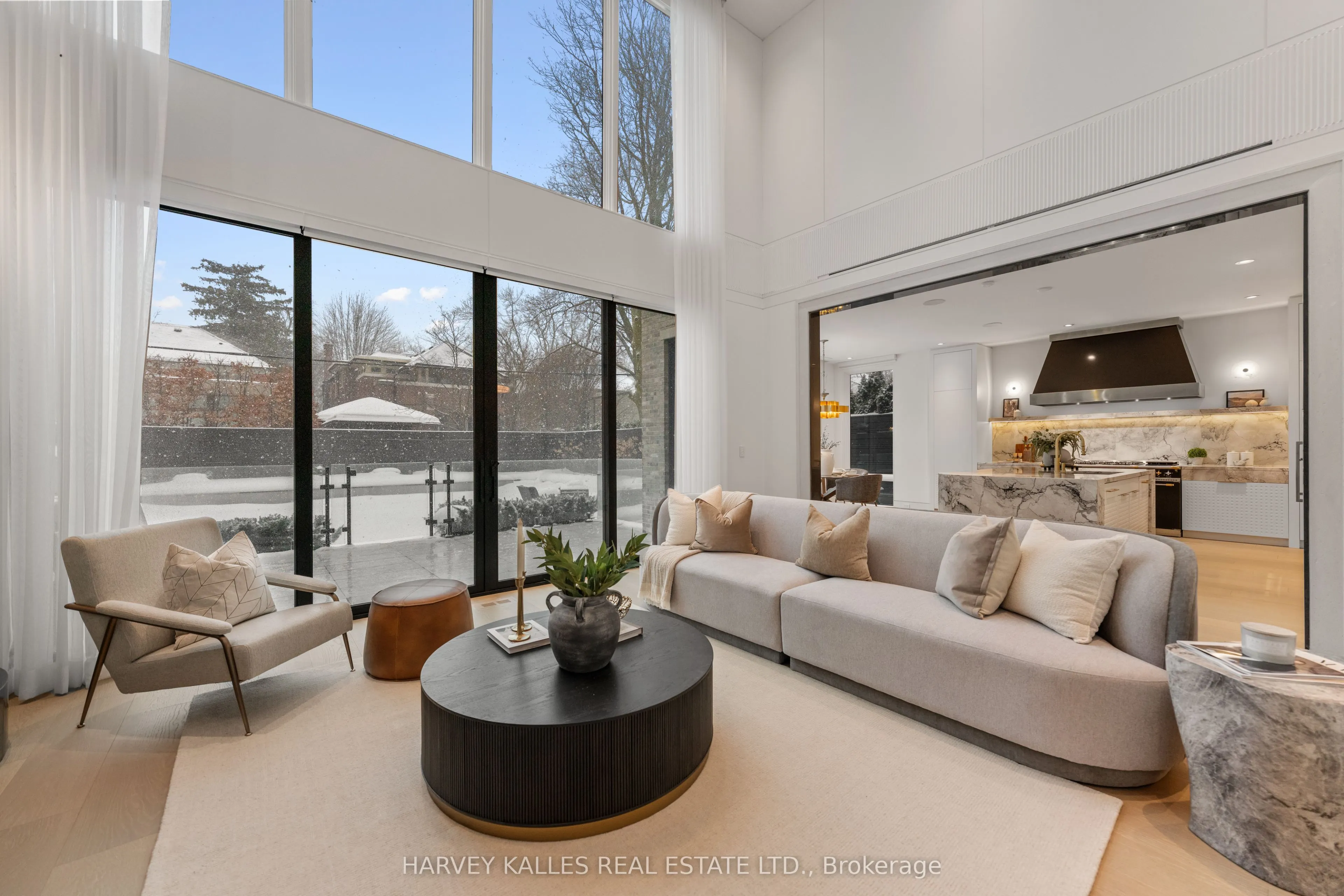 335 Lytton Boulevard