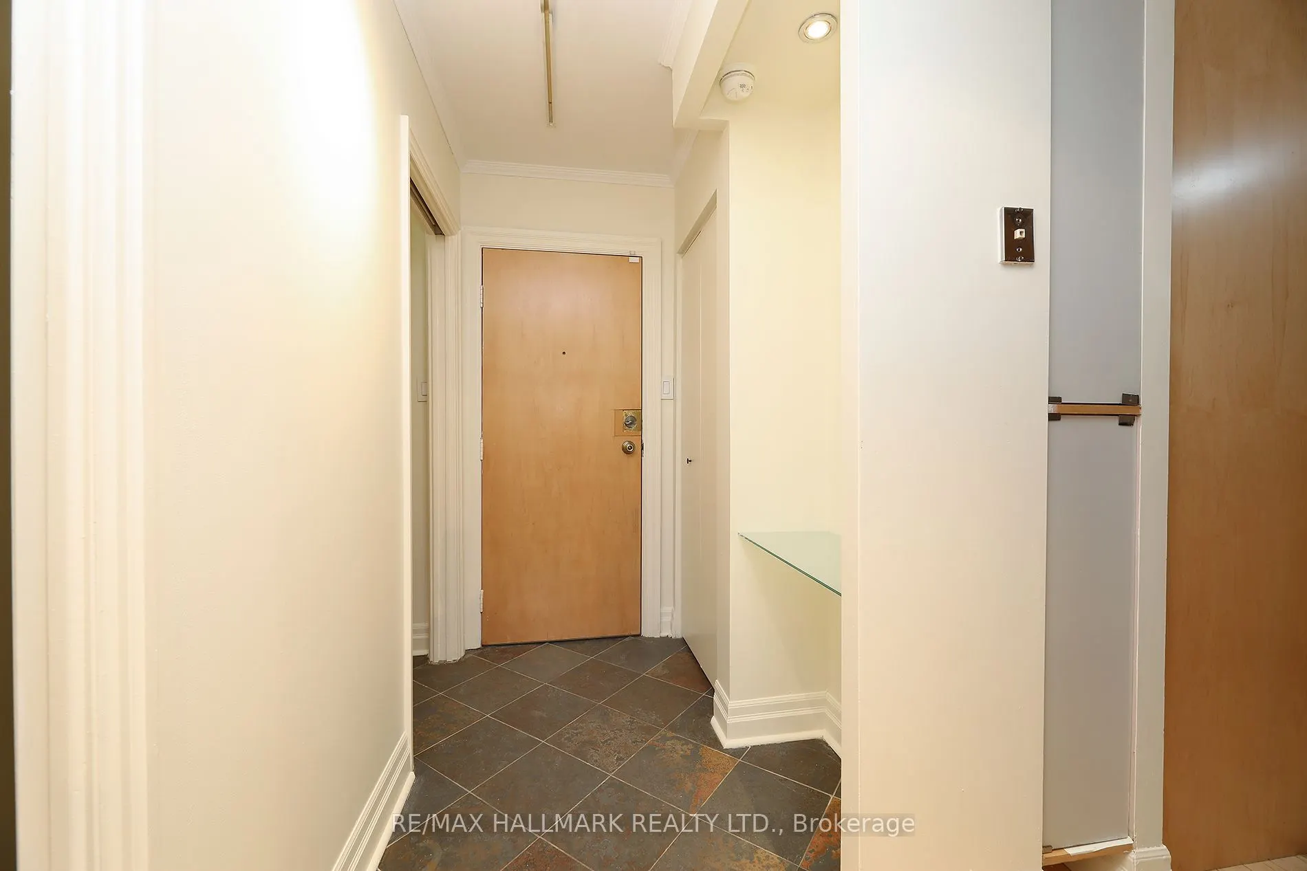 212 St. George Street #106