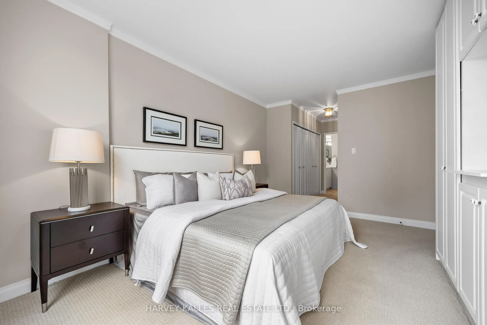 350 Lonsdale Road #407