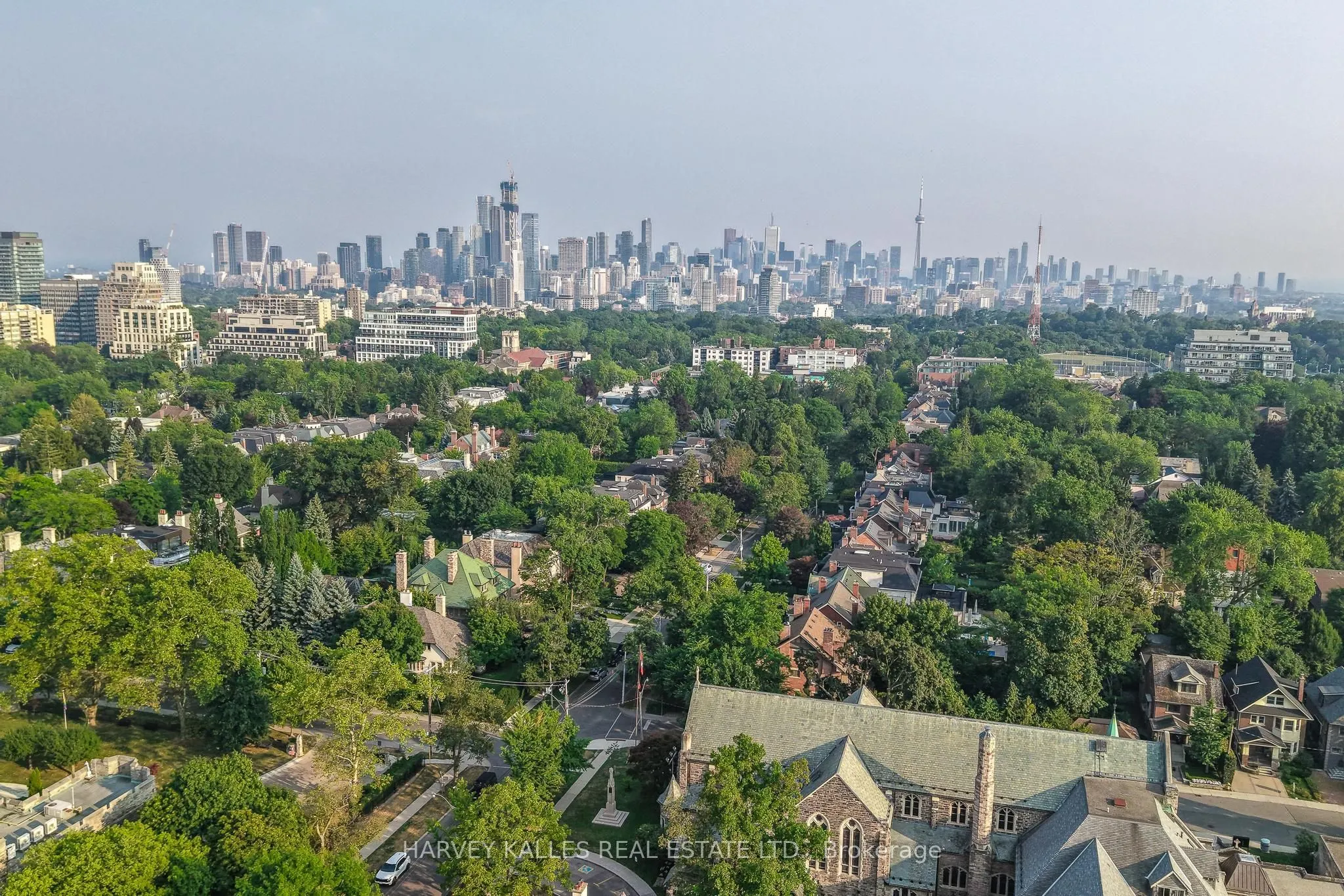 350 Lonsdale Road #407