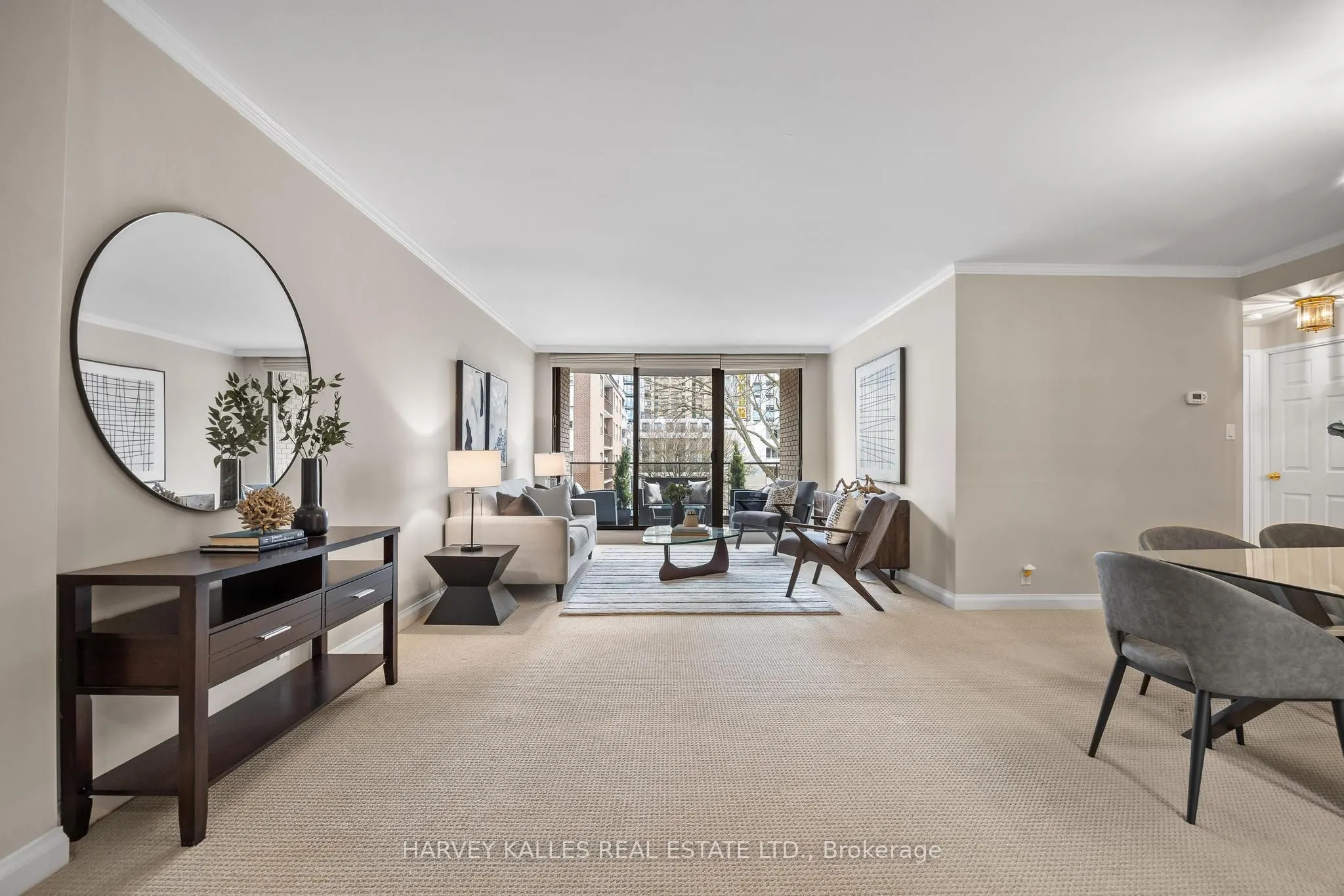350 Lonsdale Road #407