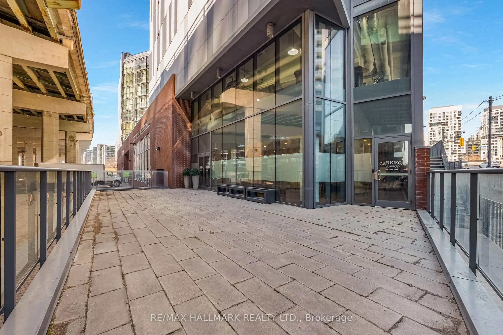 169 Fort York Boulevard #913