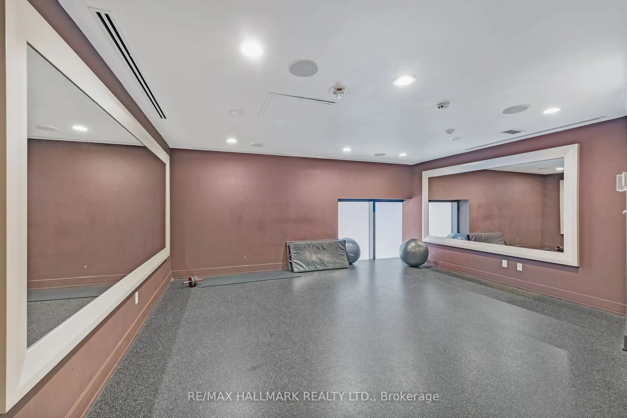 169 Fort York Boulevard #913