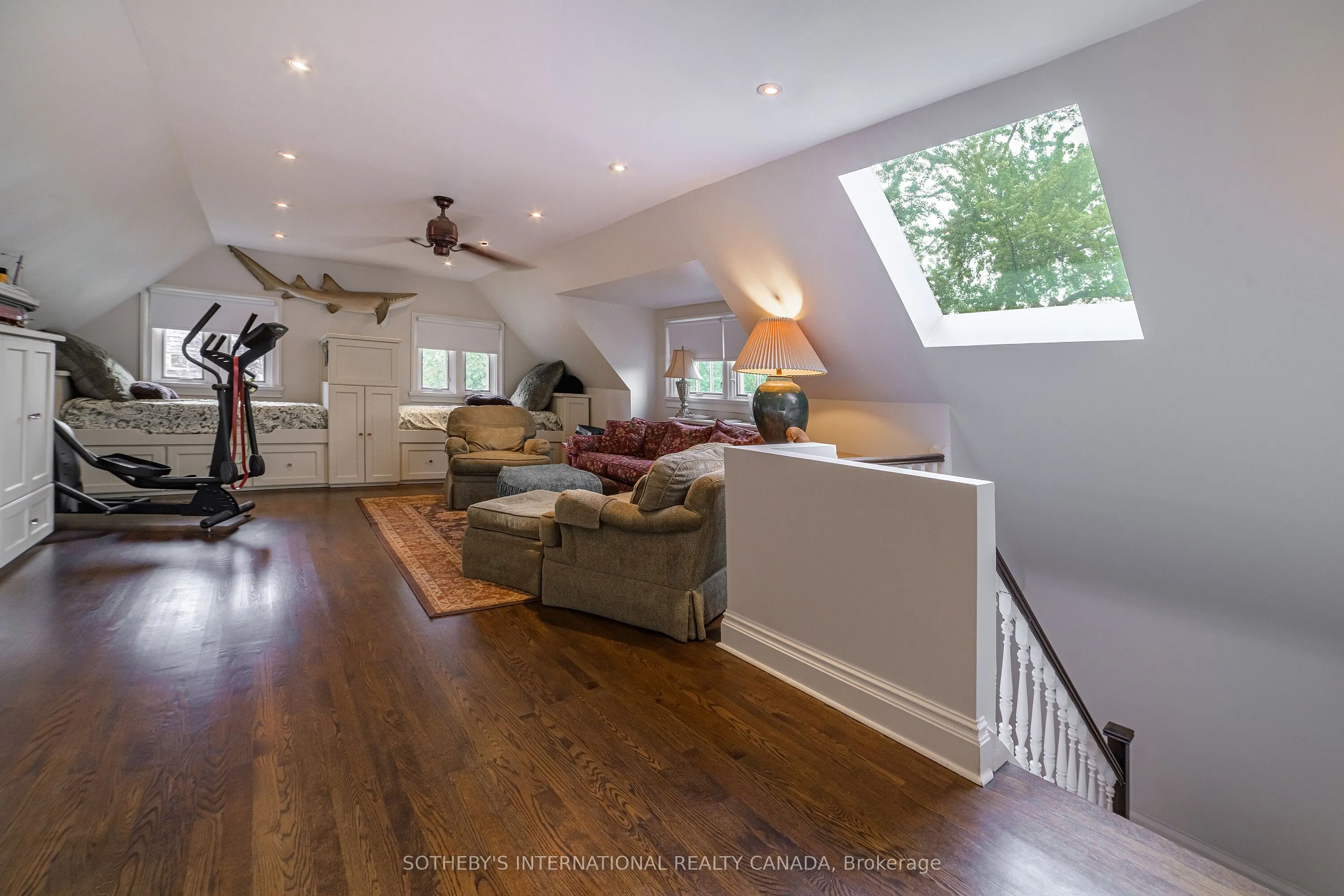 43 Maple Avenue