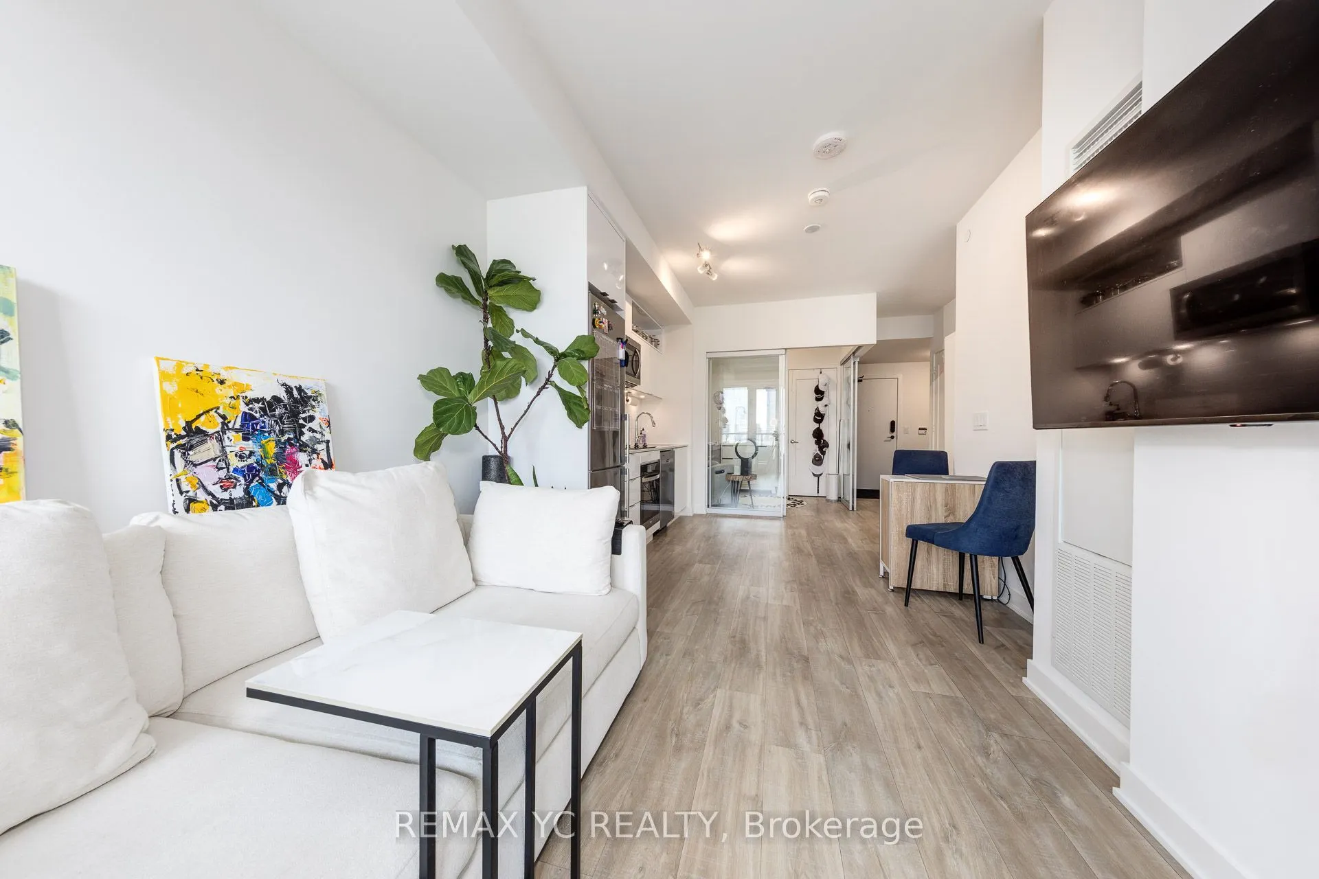 135 Lower Sherbourne Street #1464