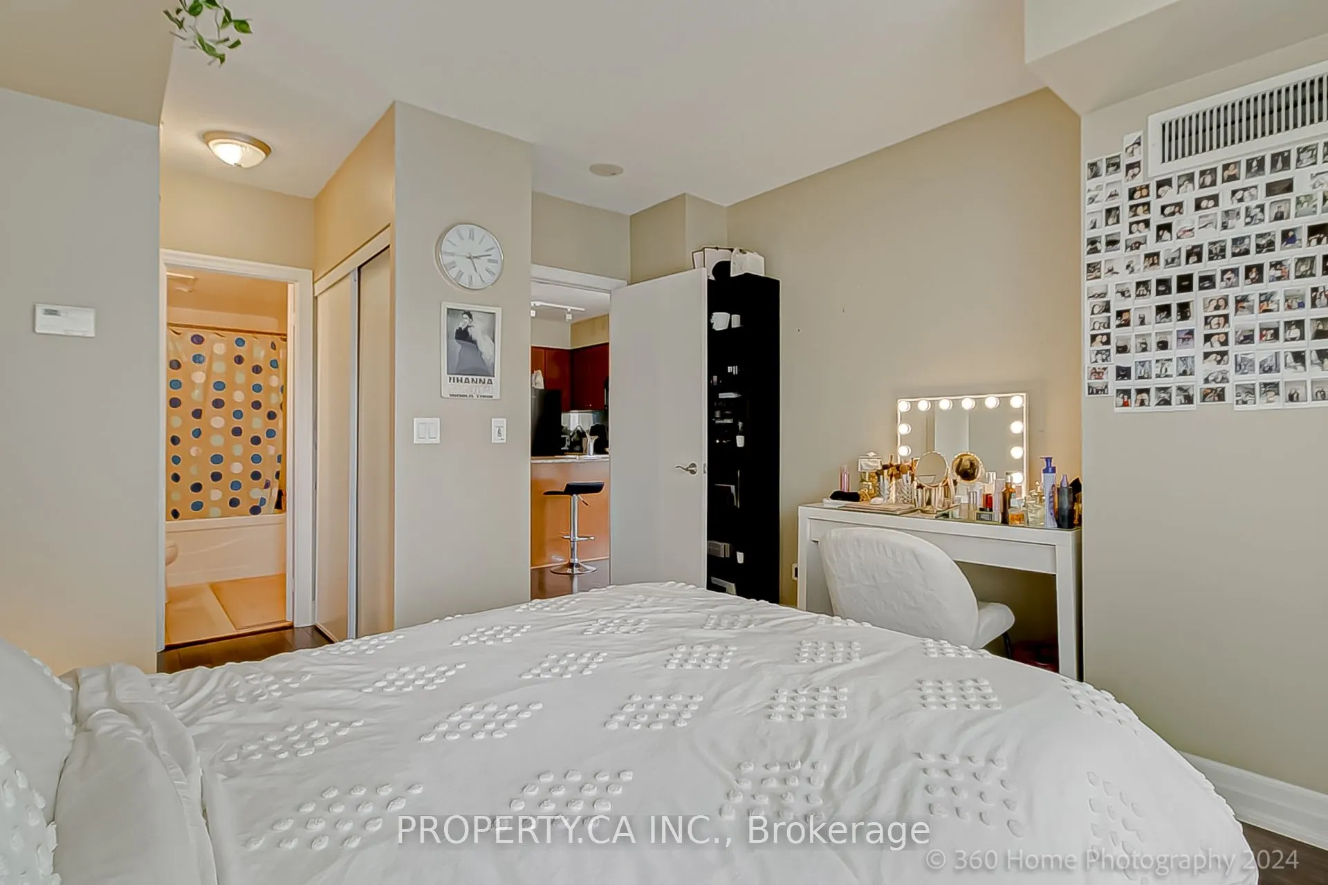8 Scollard Street #702
