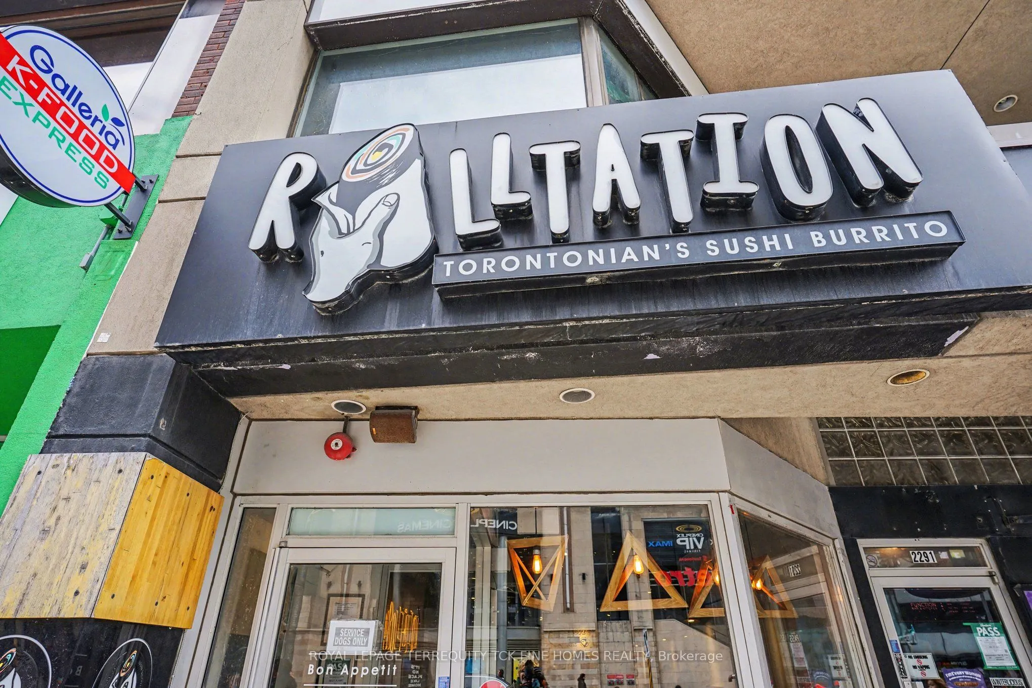 398 Eglinton Avenue E #1009