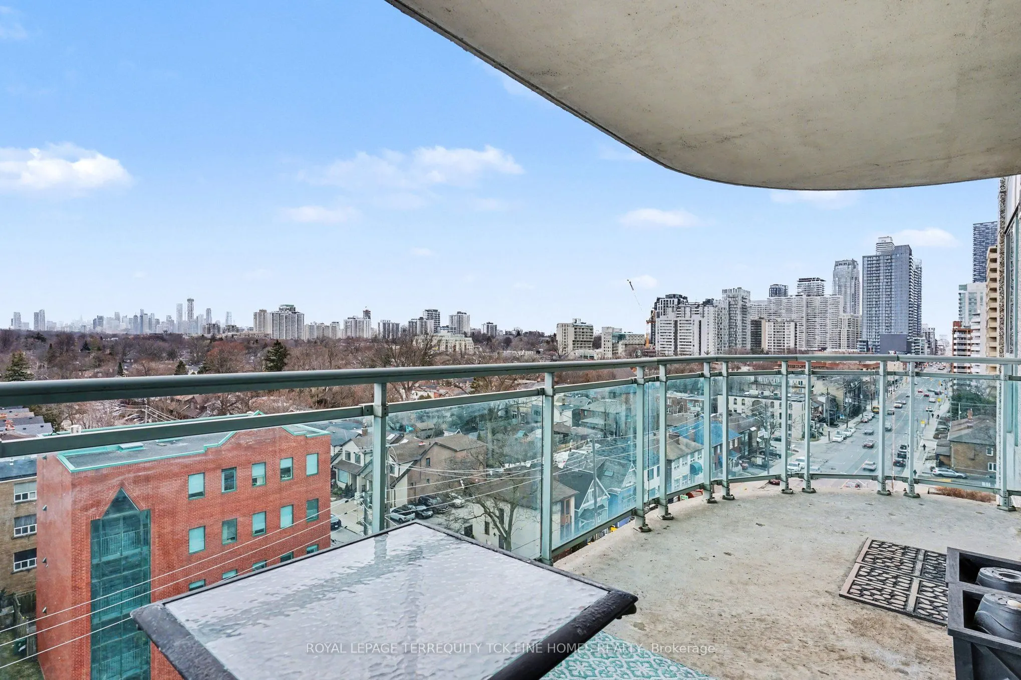 398 Eglinton Avenue E #1009