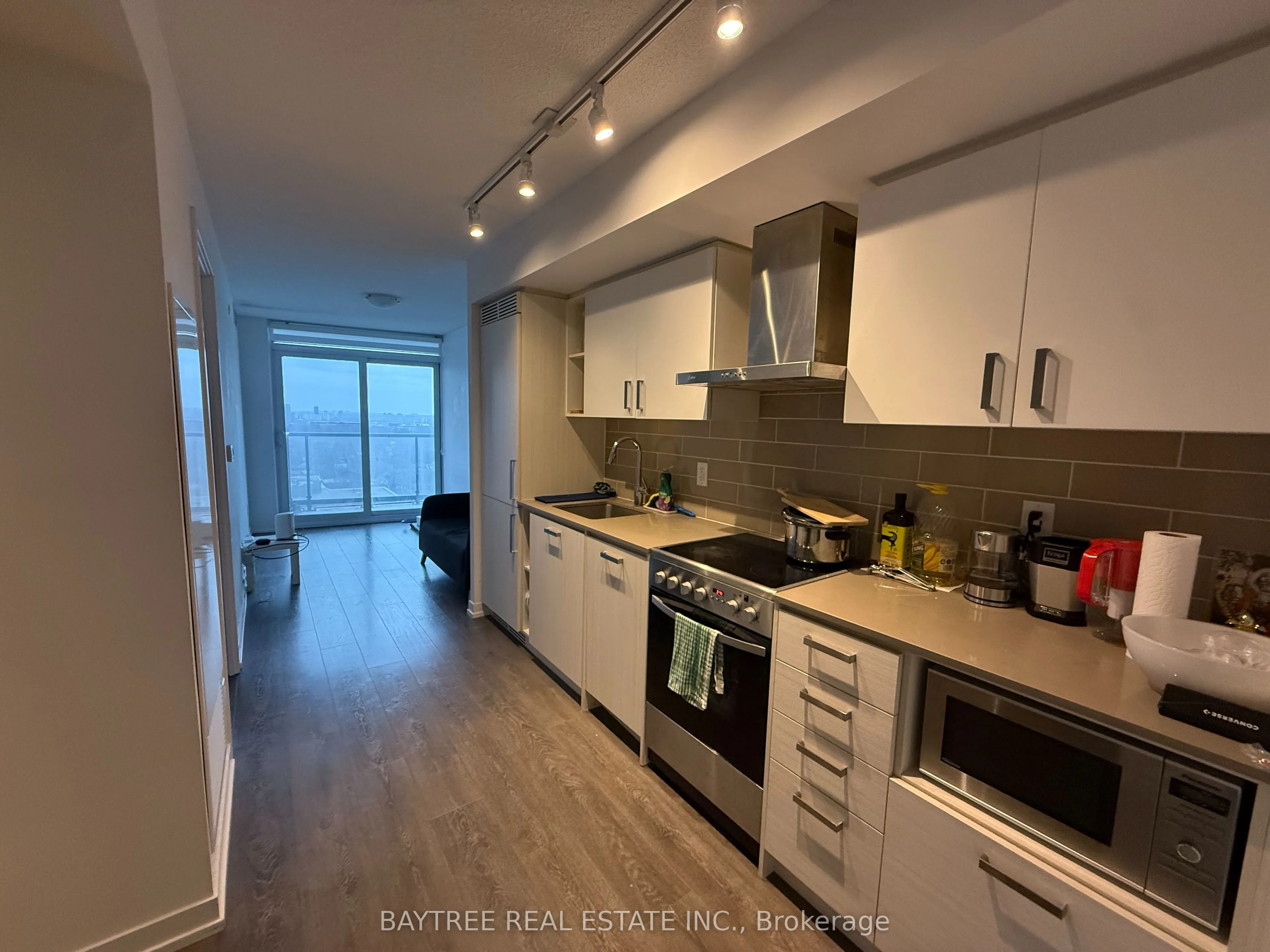 125 Redpath Avenue #1613