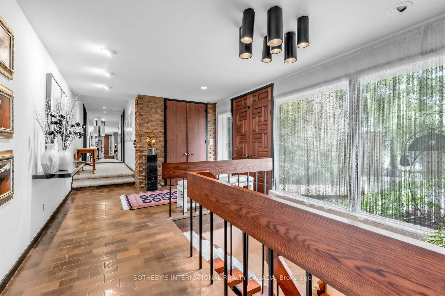 16 Royal Oak Drive