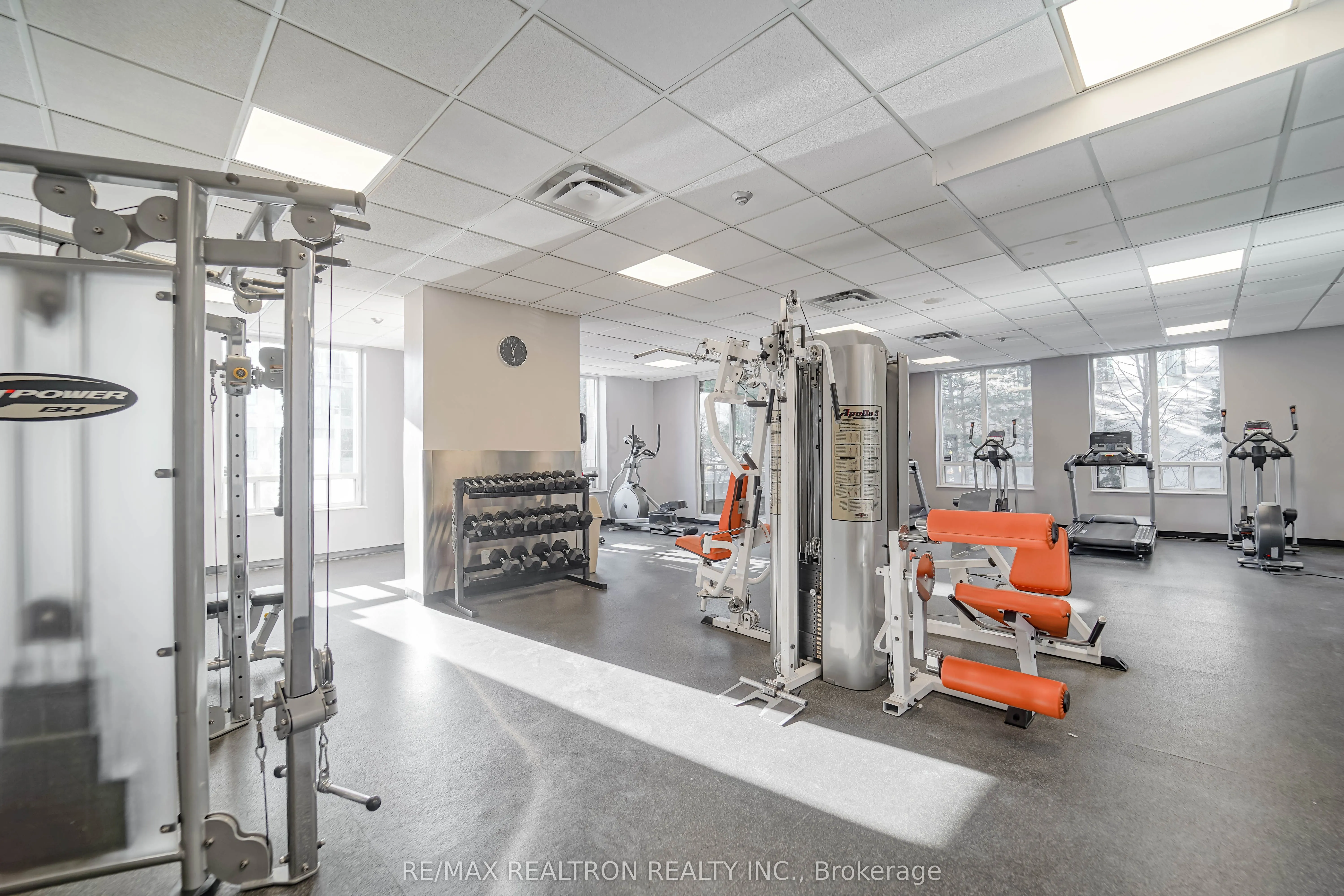256 Doris Avenue #511