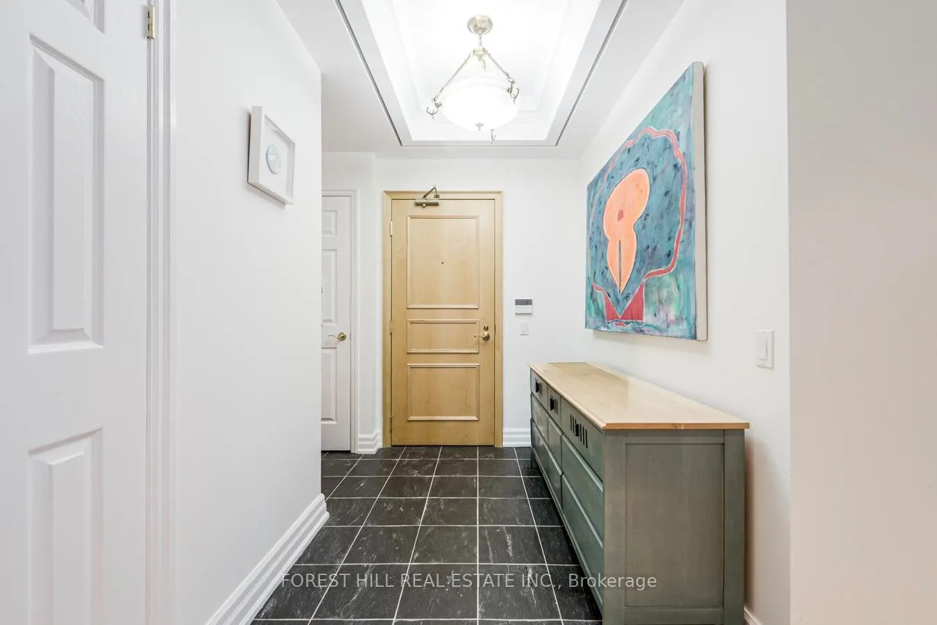38 Avenue Road #305