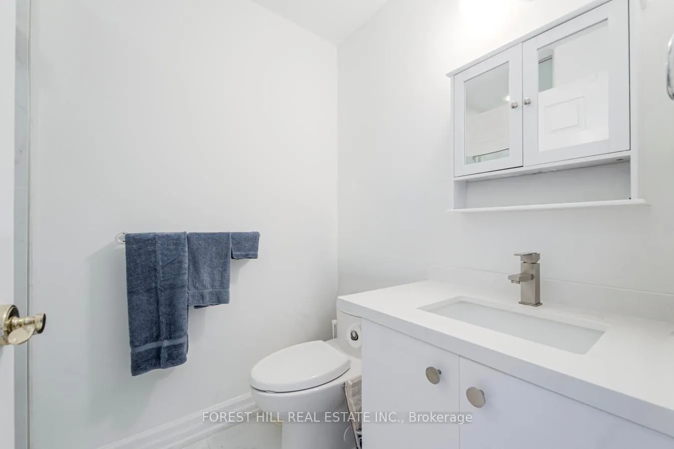 38 Avenue Road #305
