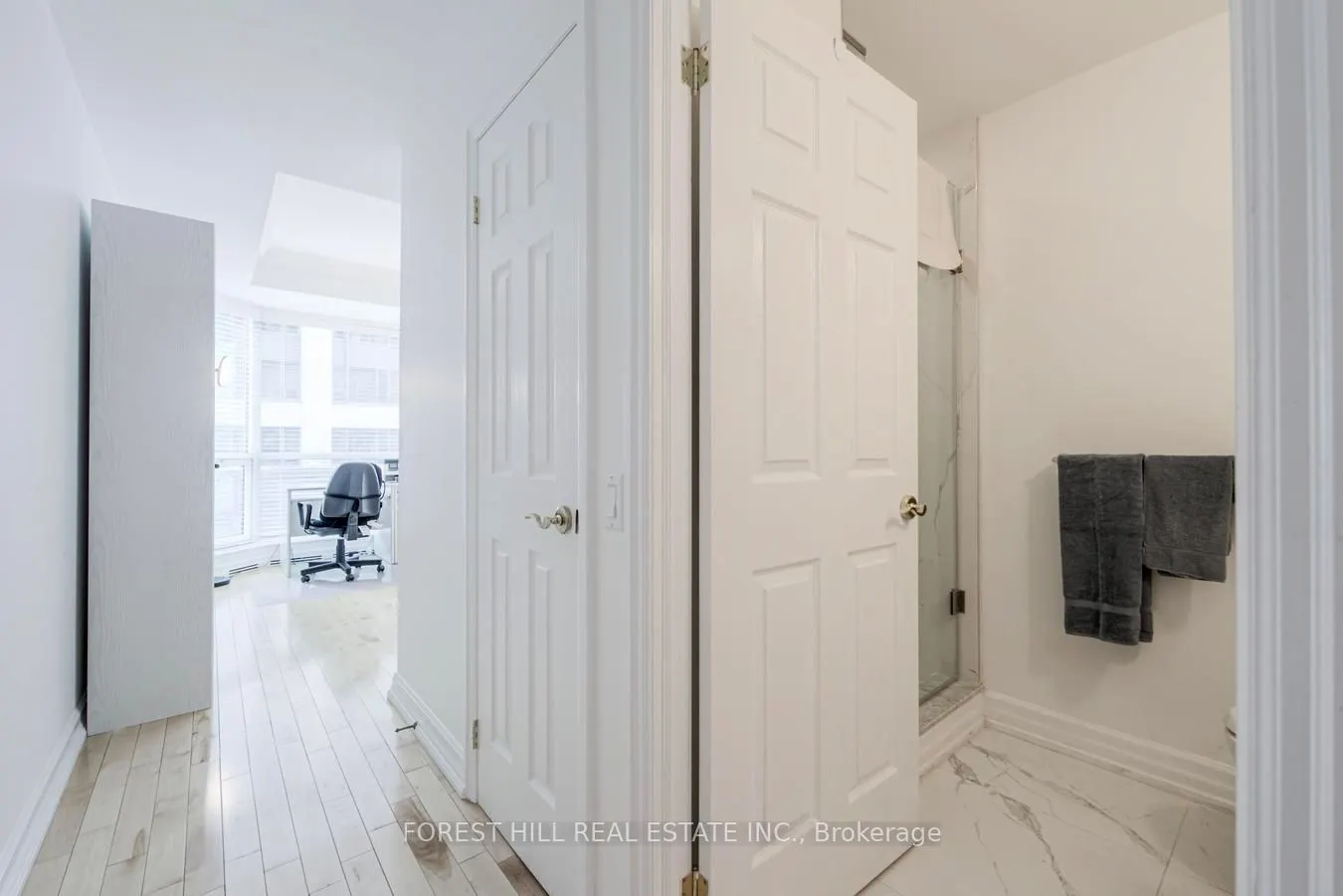 38 Avenue Road #305