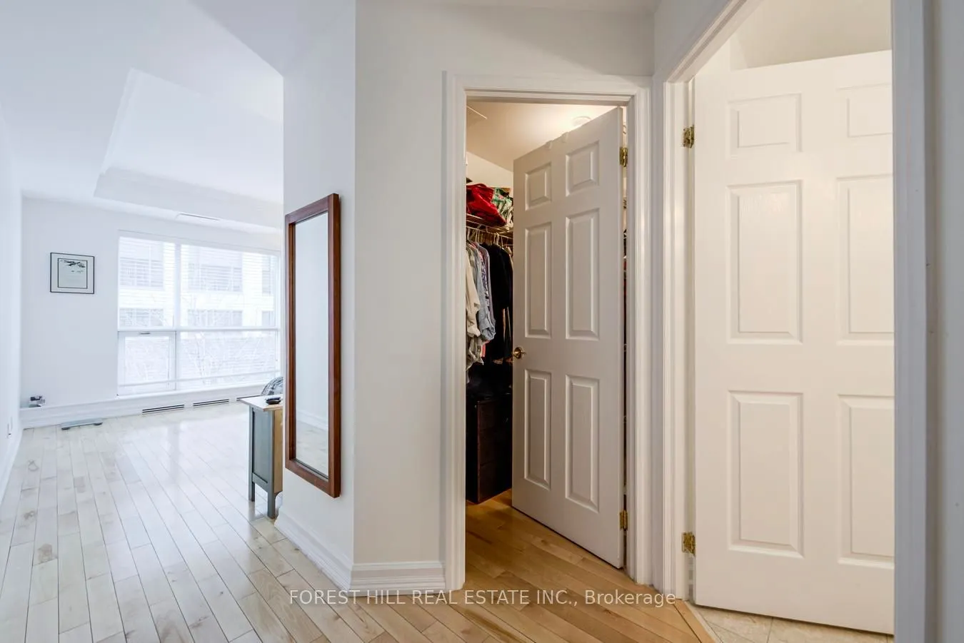 38 Avenue Road #305