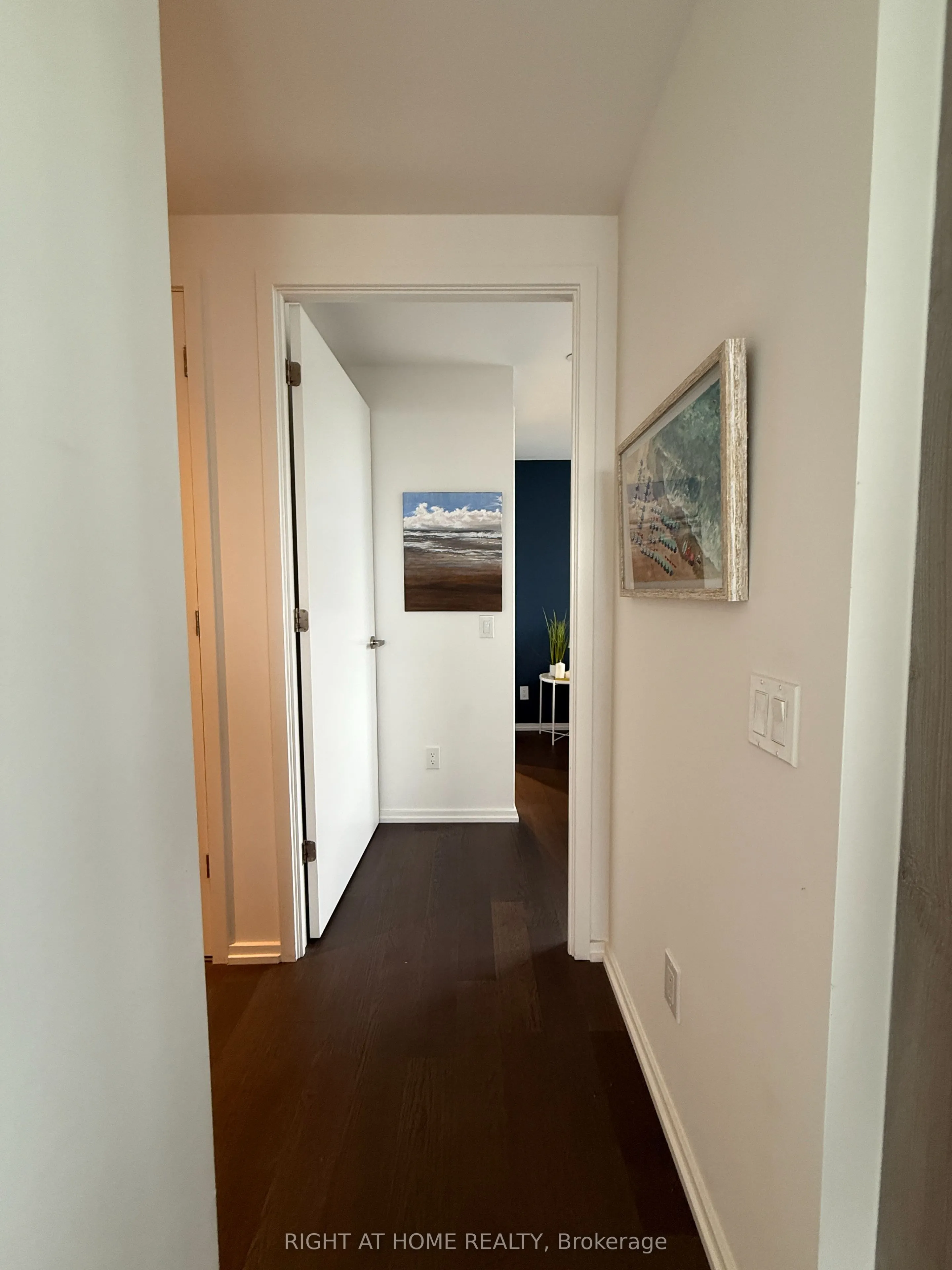 5 Soudan Avenue #2004