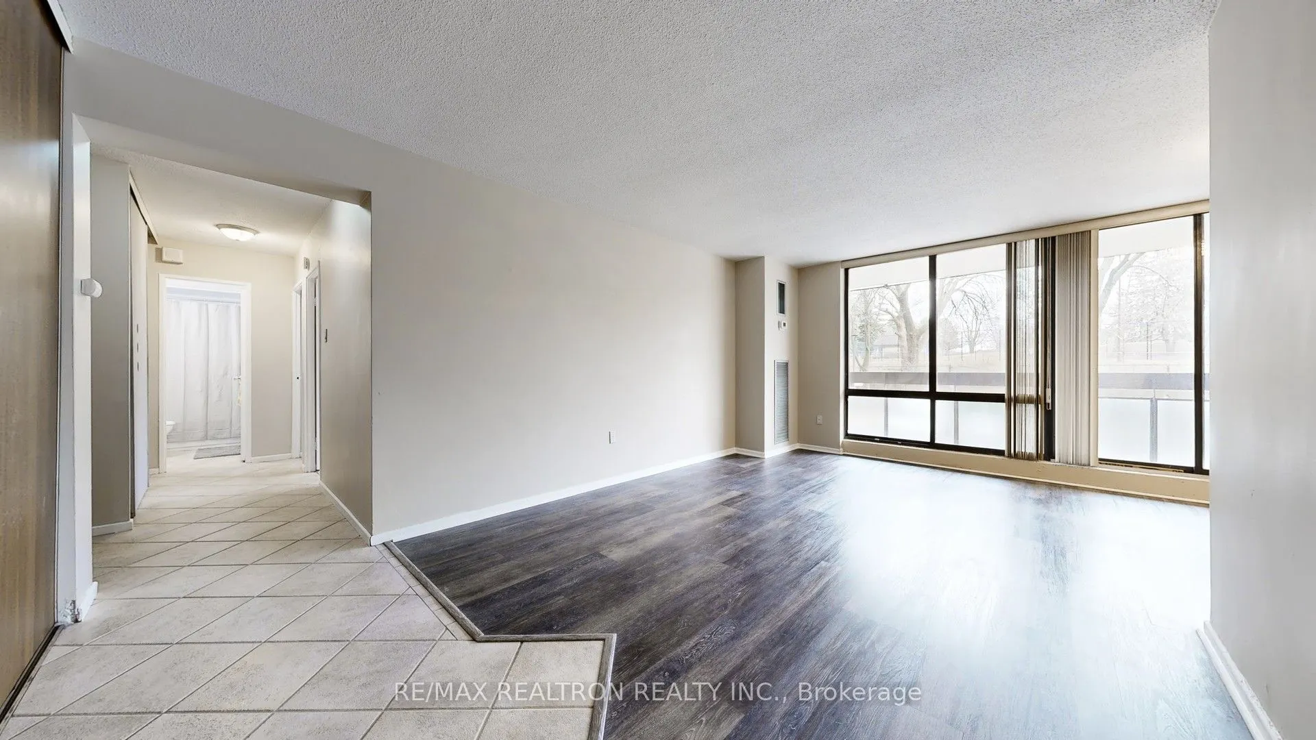 350 Seneca Hill Drive #212