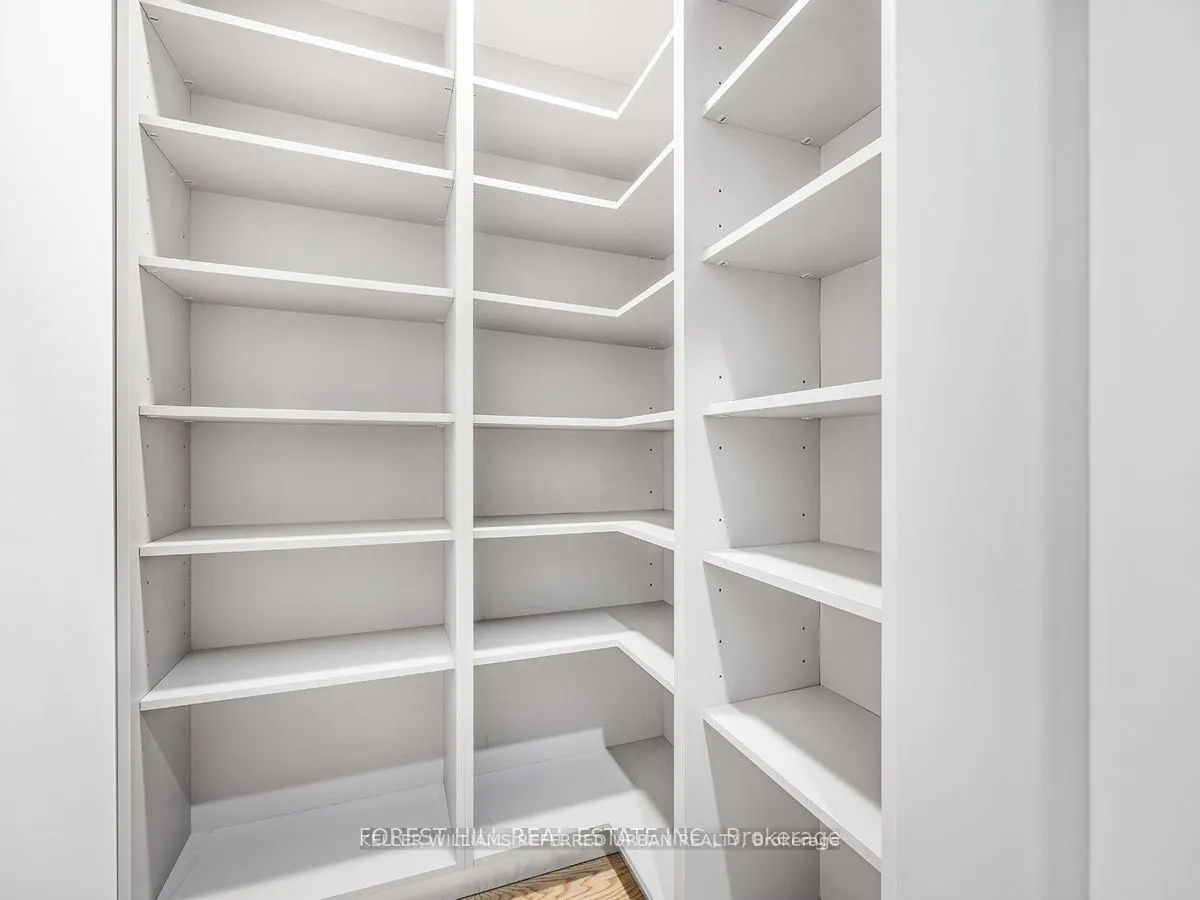 18 Greenbriar Road #3