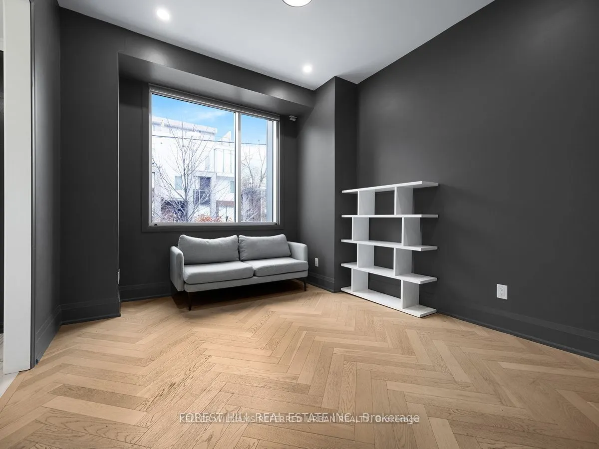 18 Greenbriar Road #3