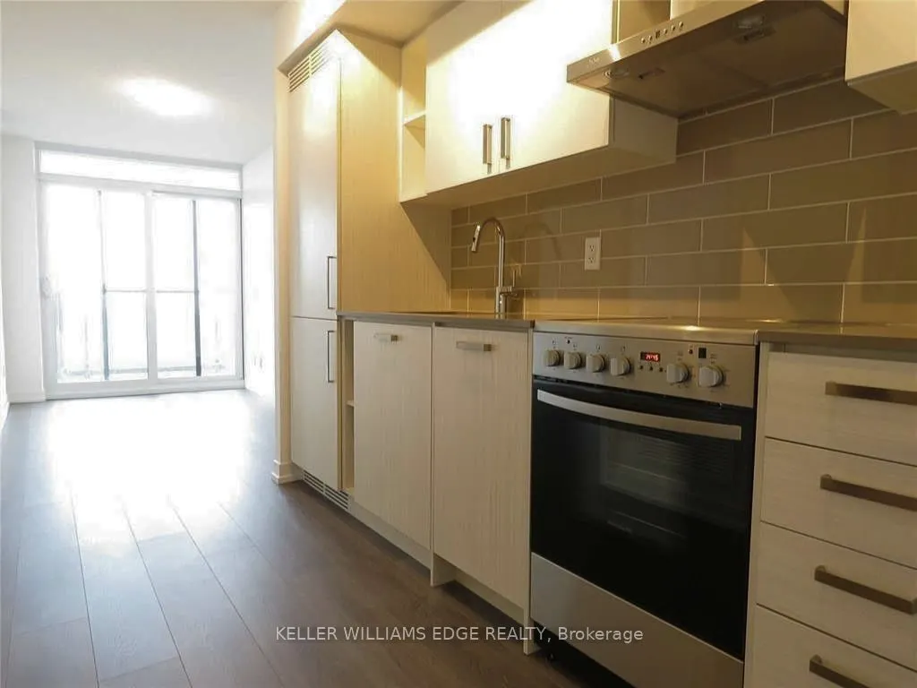 125 Redpath Avenue #1613