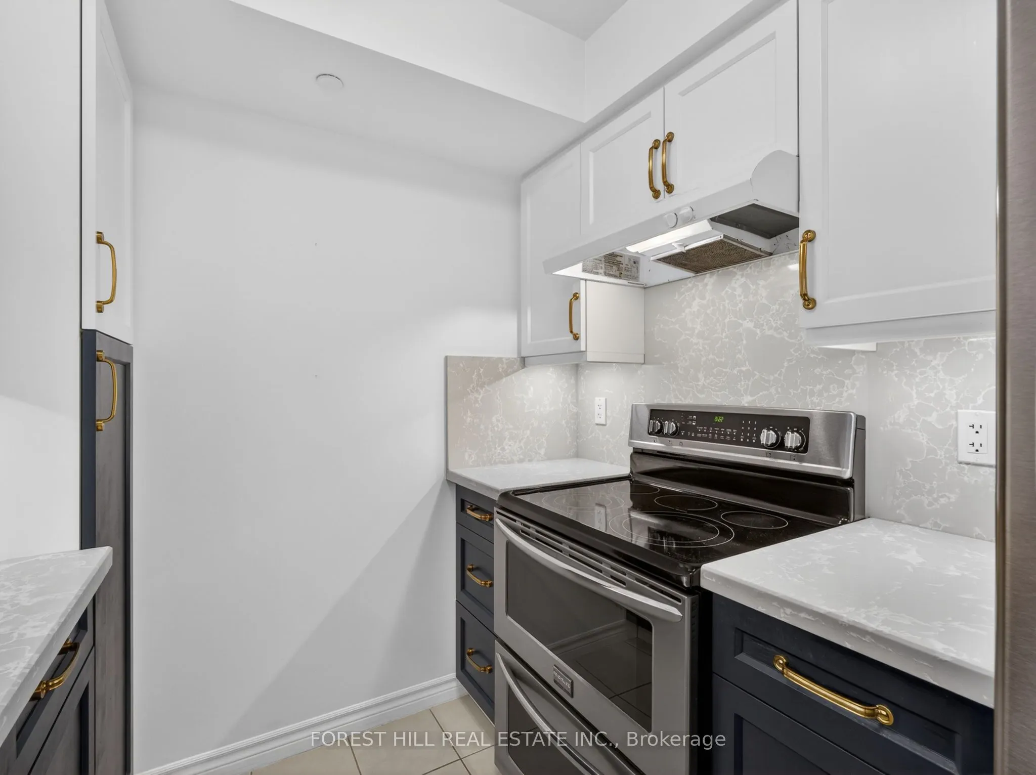 35 Saranac Boulevard #224