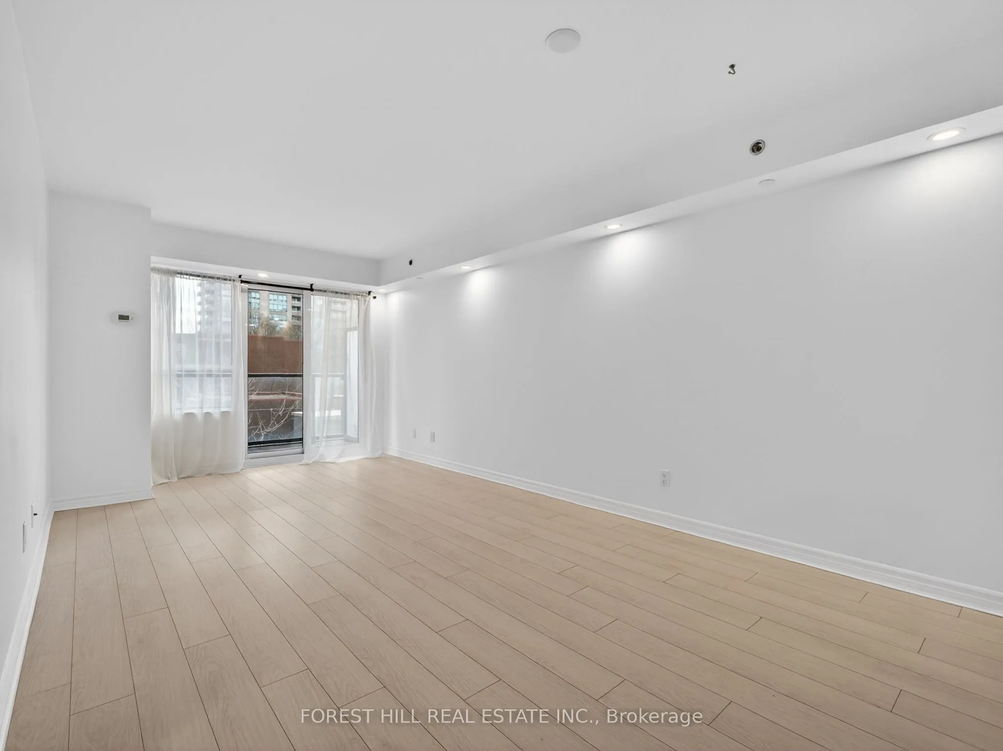 35 Saranac Boulevard #224