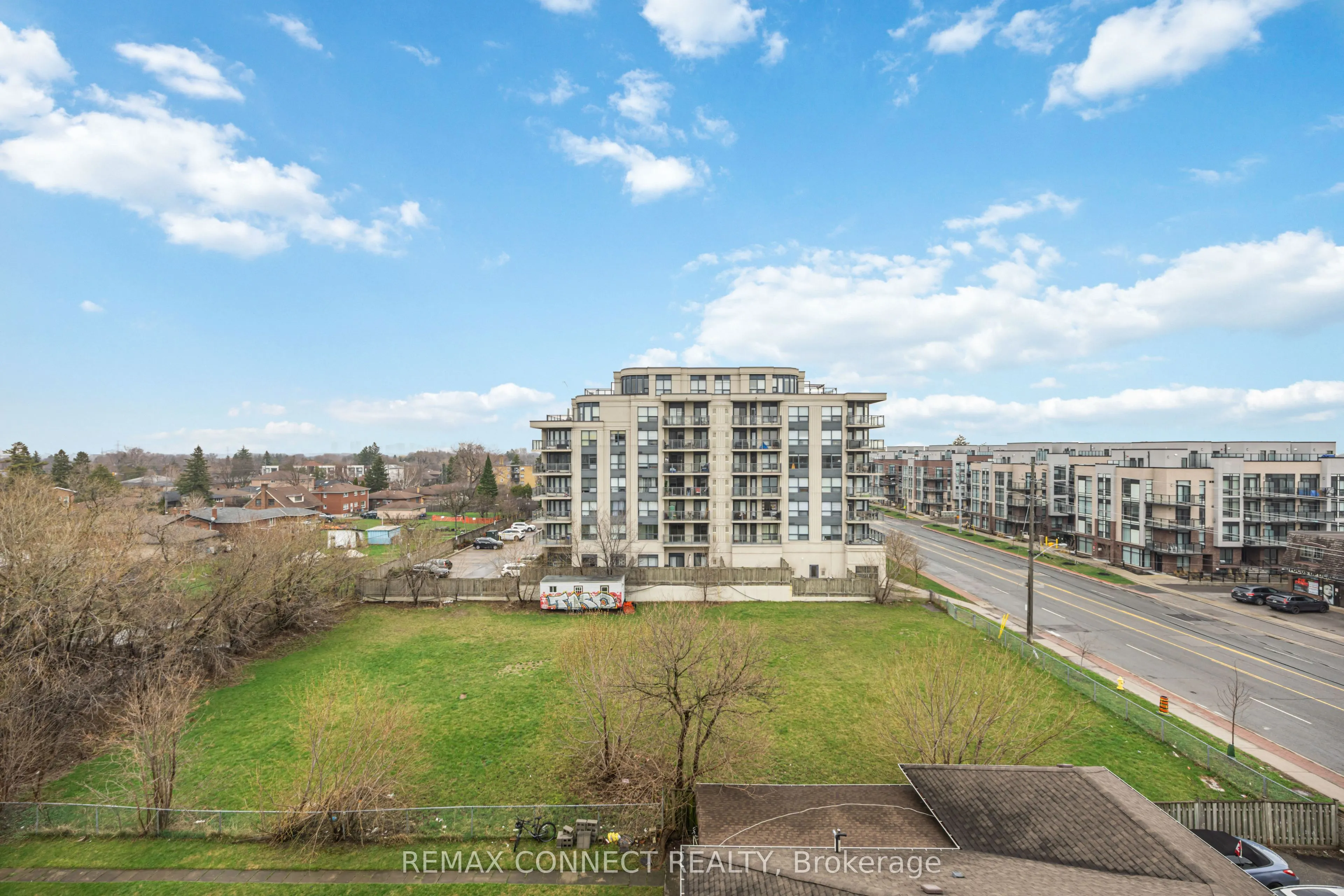 890 Sheppard Avenue W #504