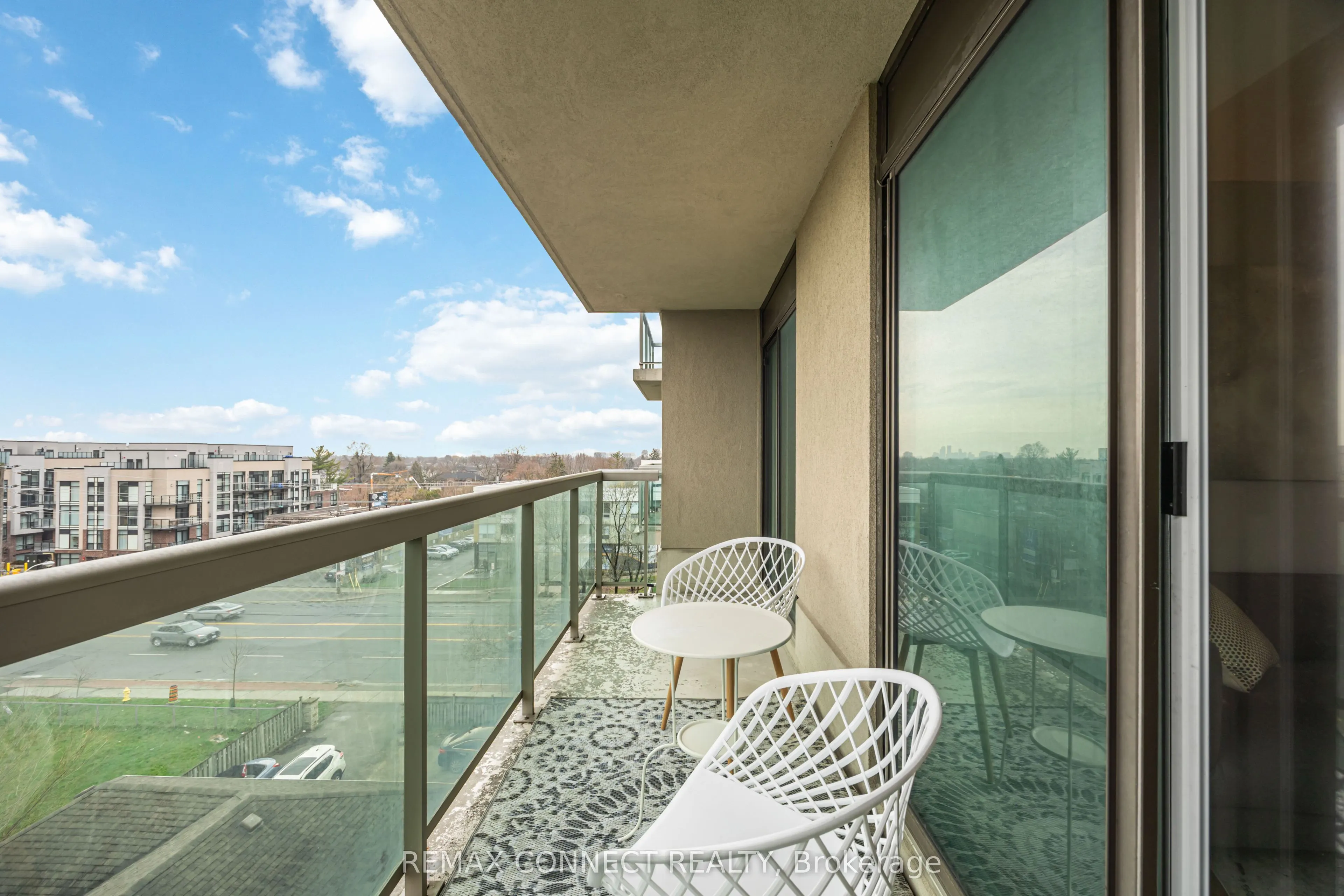 890 Sheppard Avenue W #504