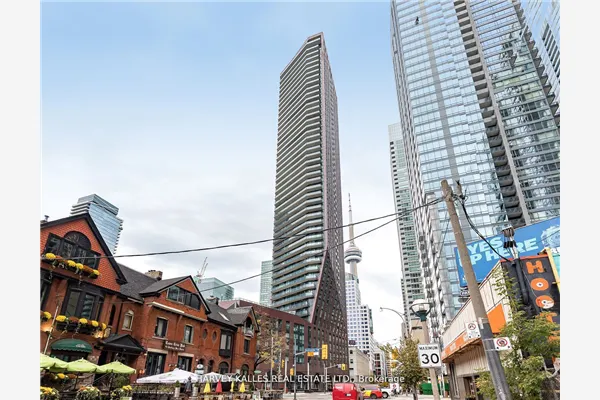 99 John Street #4802