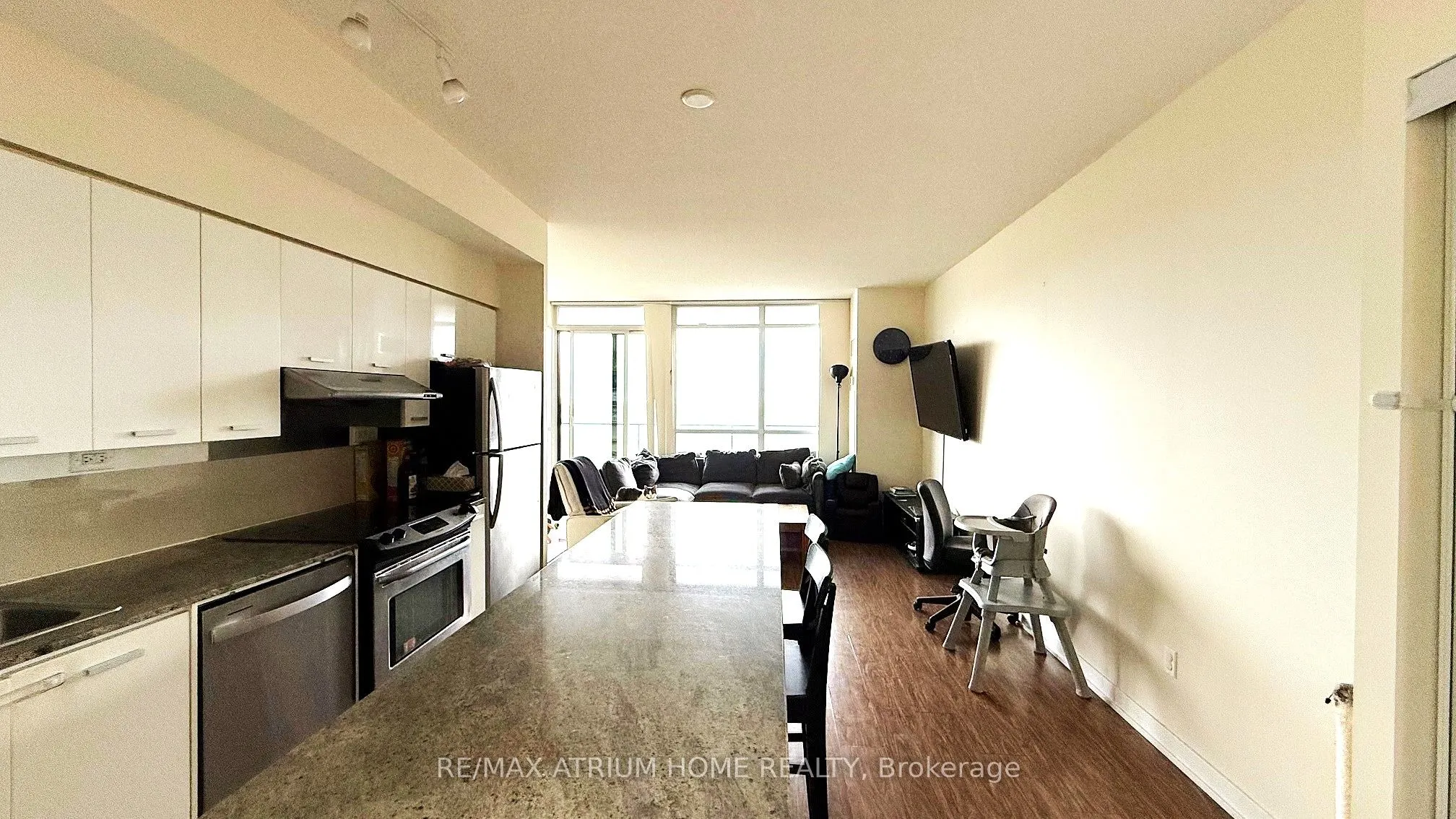 29 Singer Court #2605