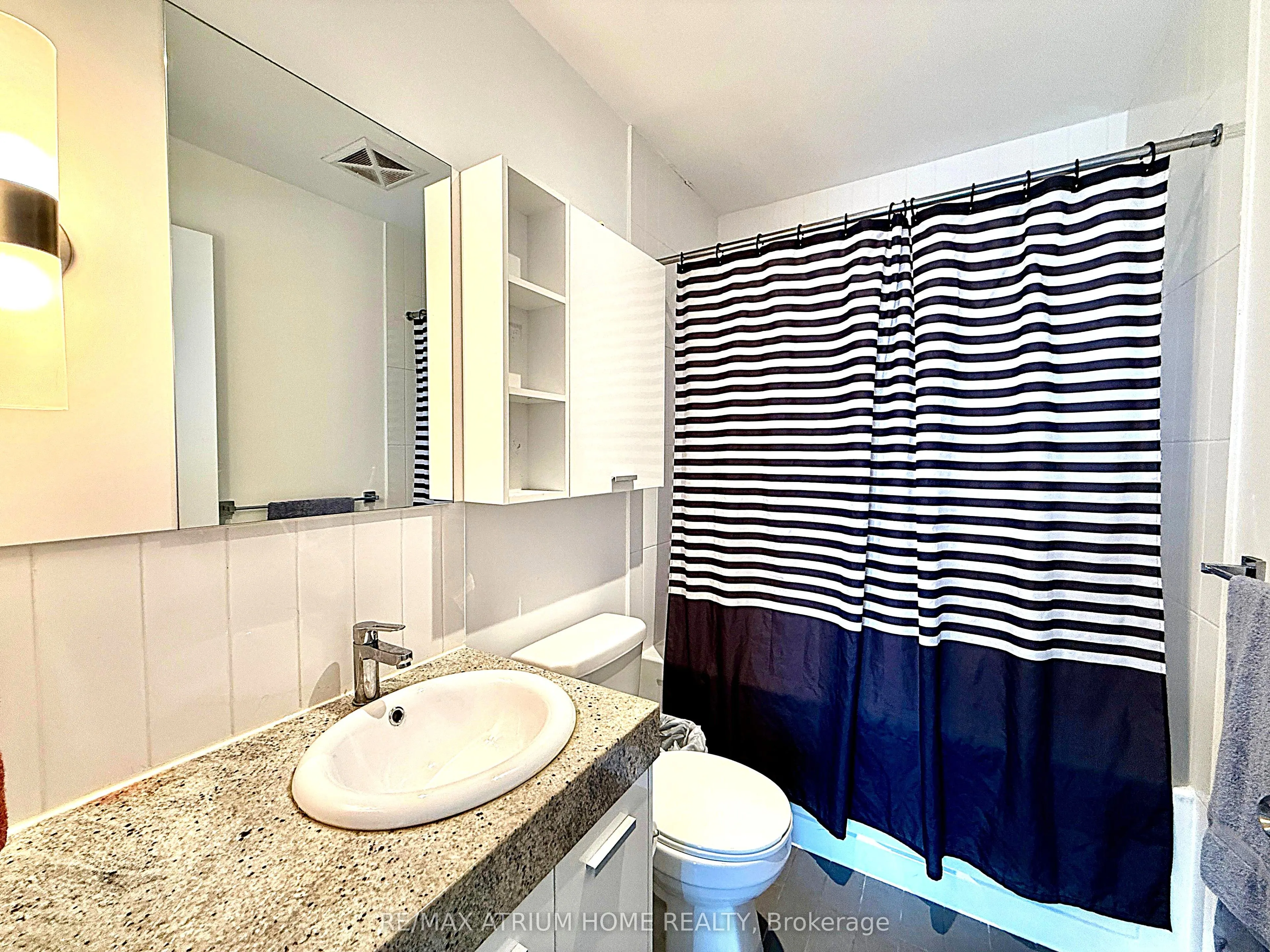 29 Singer Court #2605