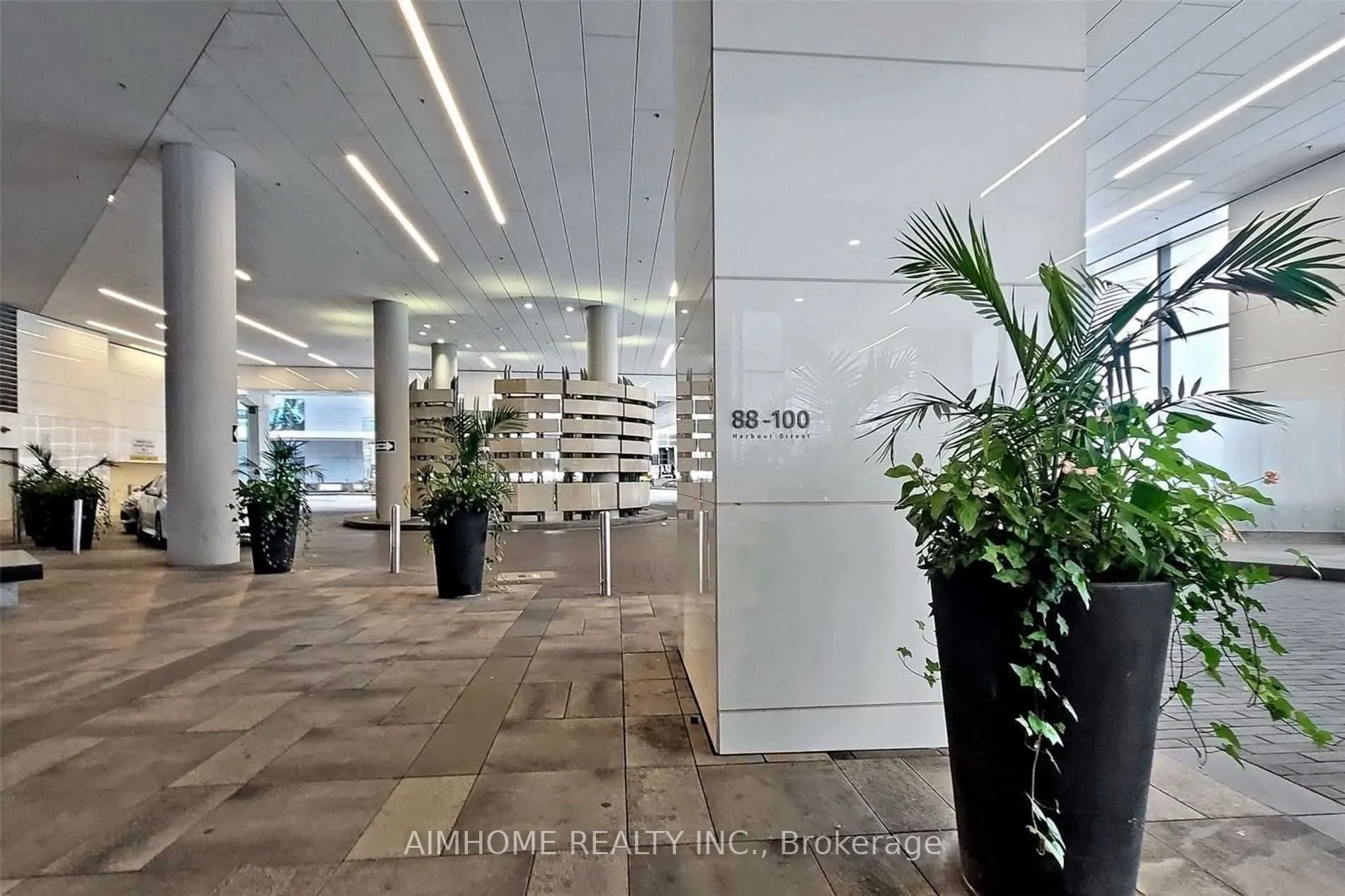 100 Harbour Street #6705