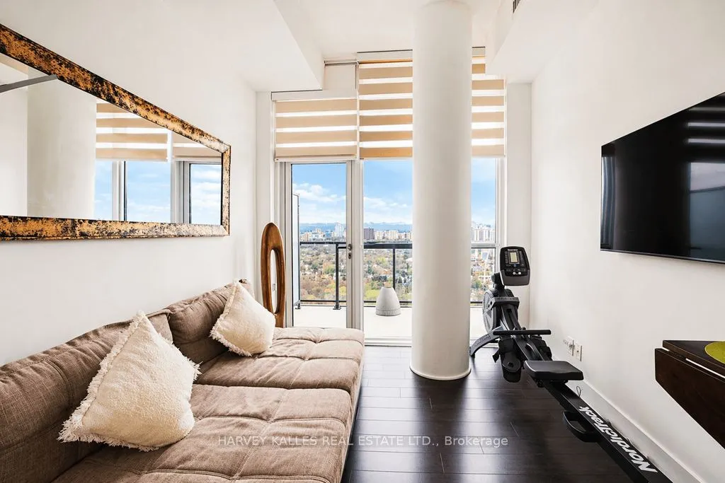 32 Davenport Road #2603