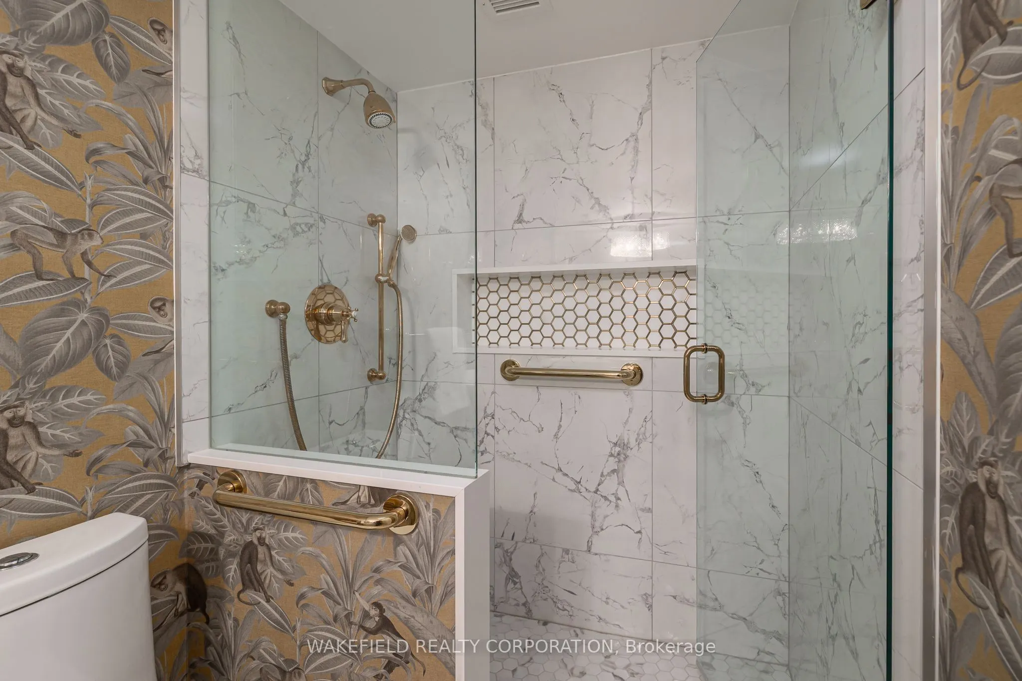 61 St Clair Avenue W #505
