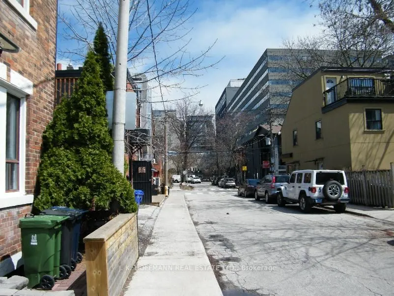 12 Whitaker Avenue