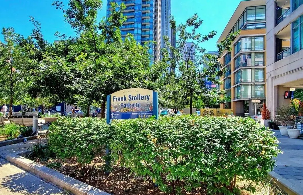 8 Scollard Street #606