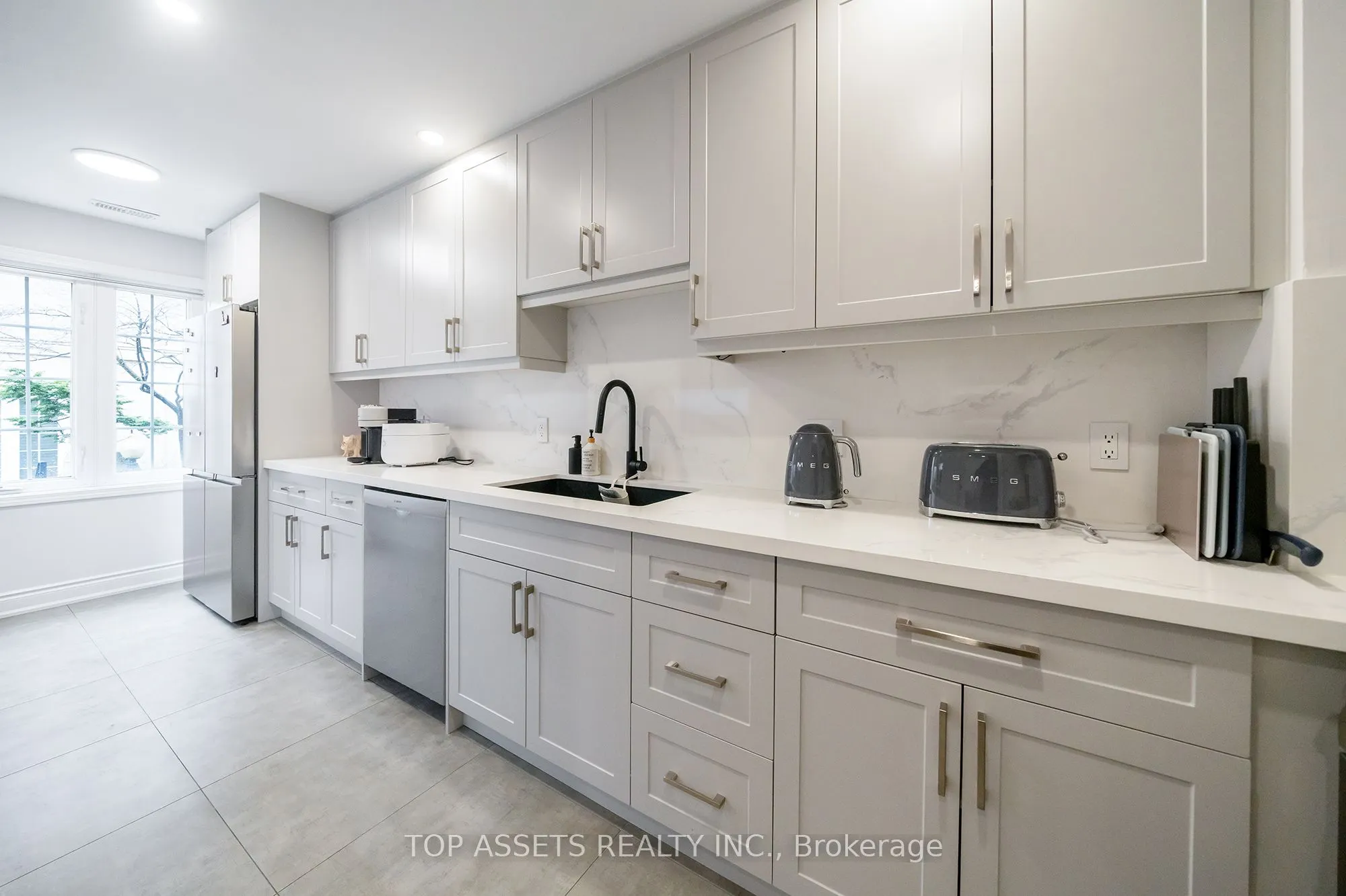 11 Everson Drive #105