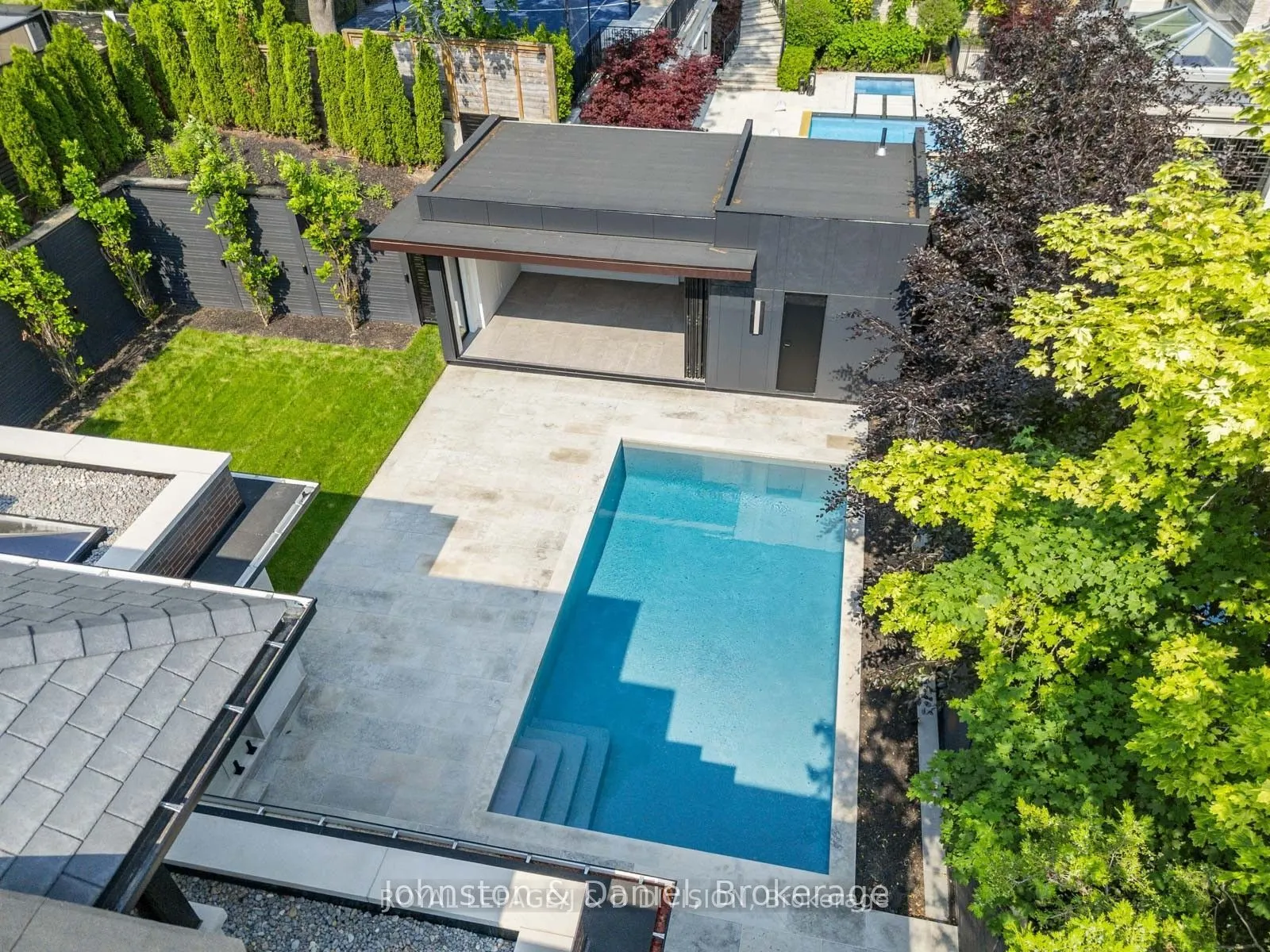 5 Fidelia Avenue