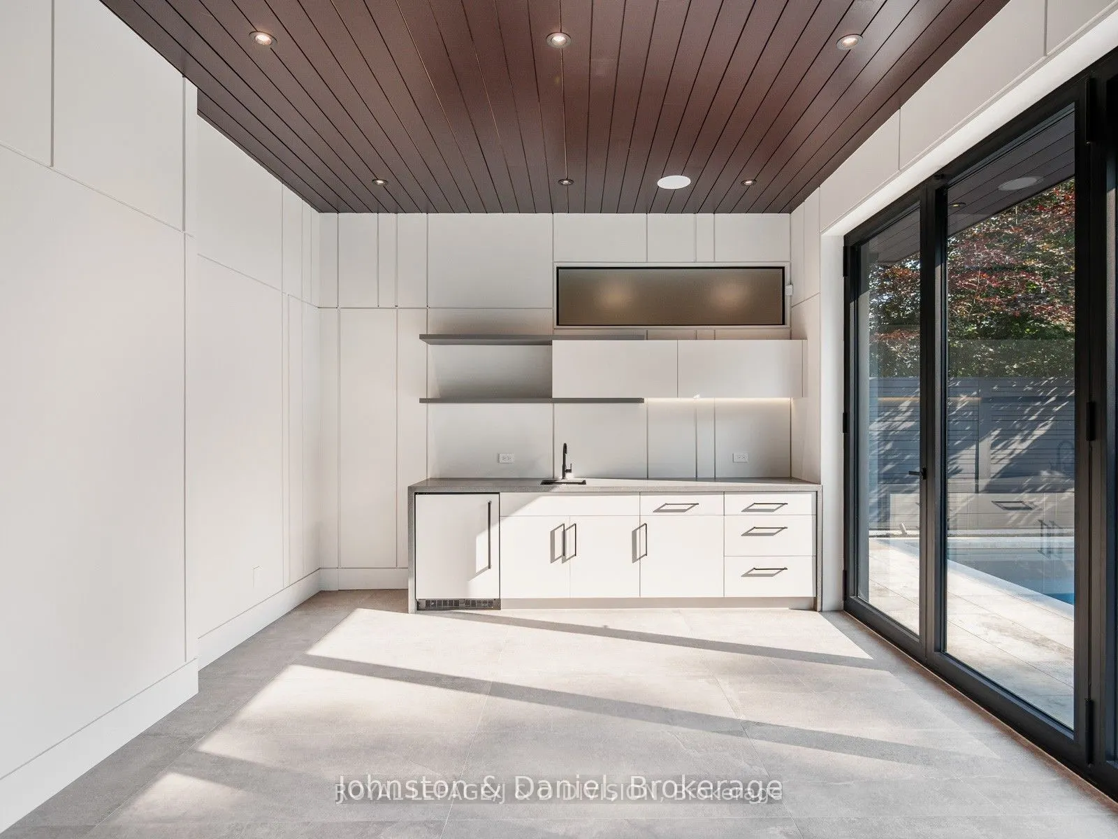 5 Fidelia Avenue