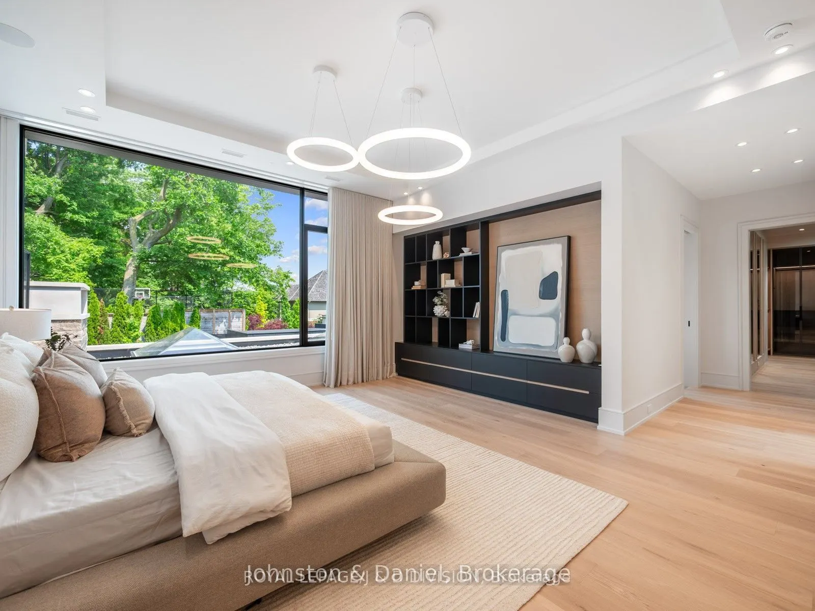 5 Fidelia Avenue