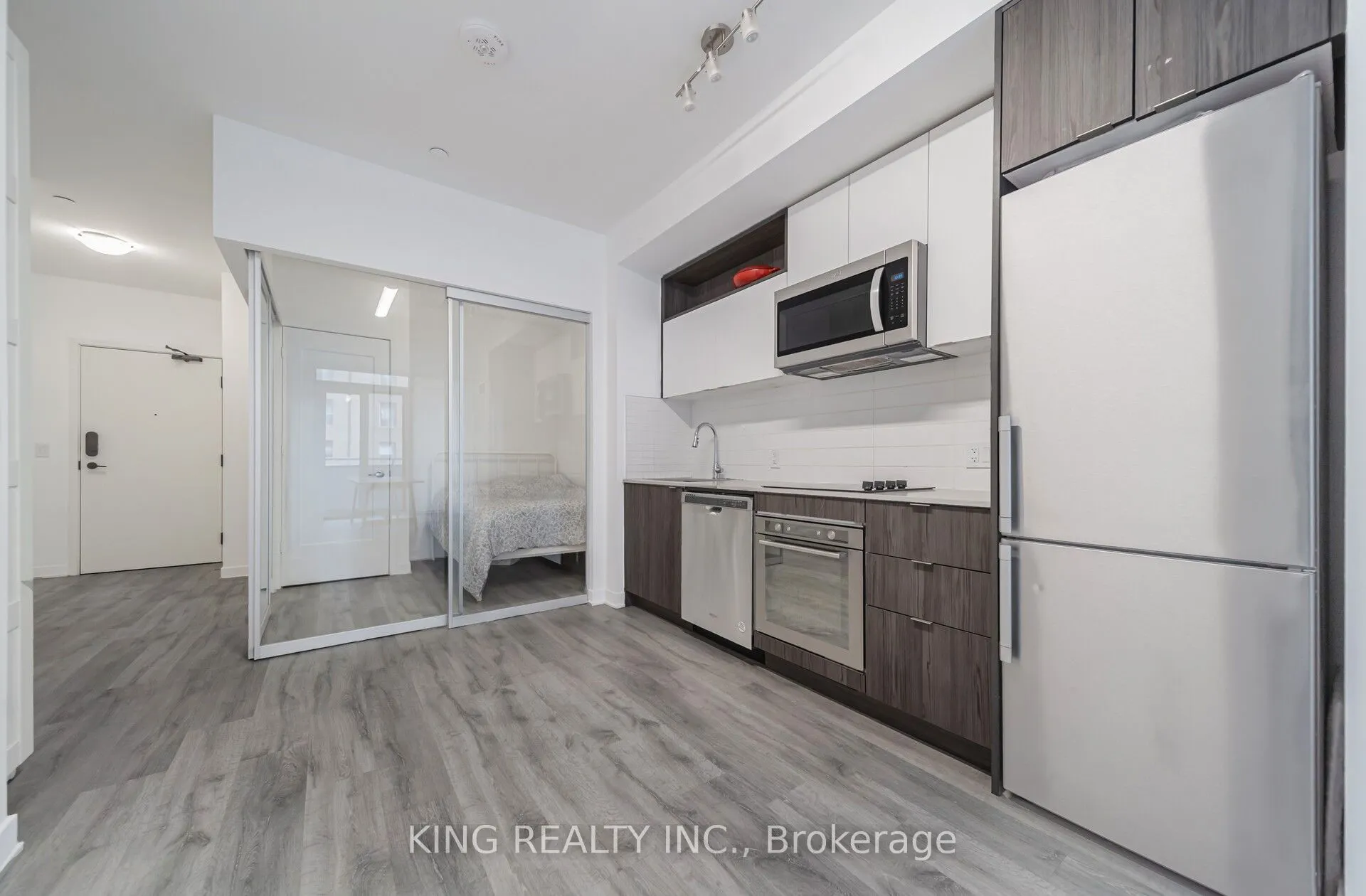 121 Lower Sherbourne Street S #233