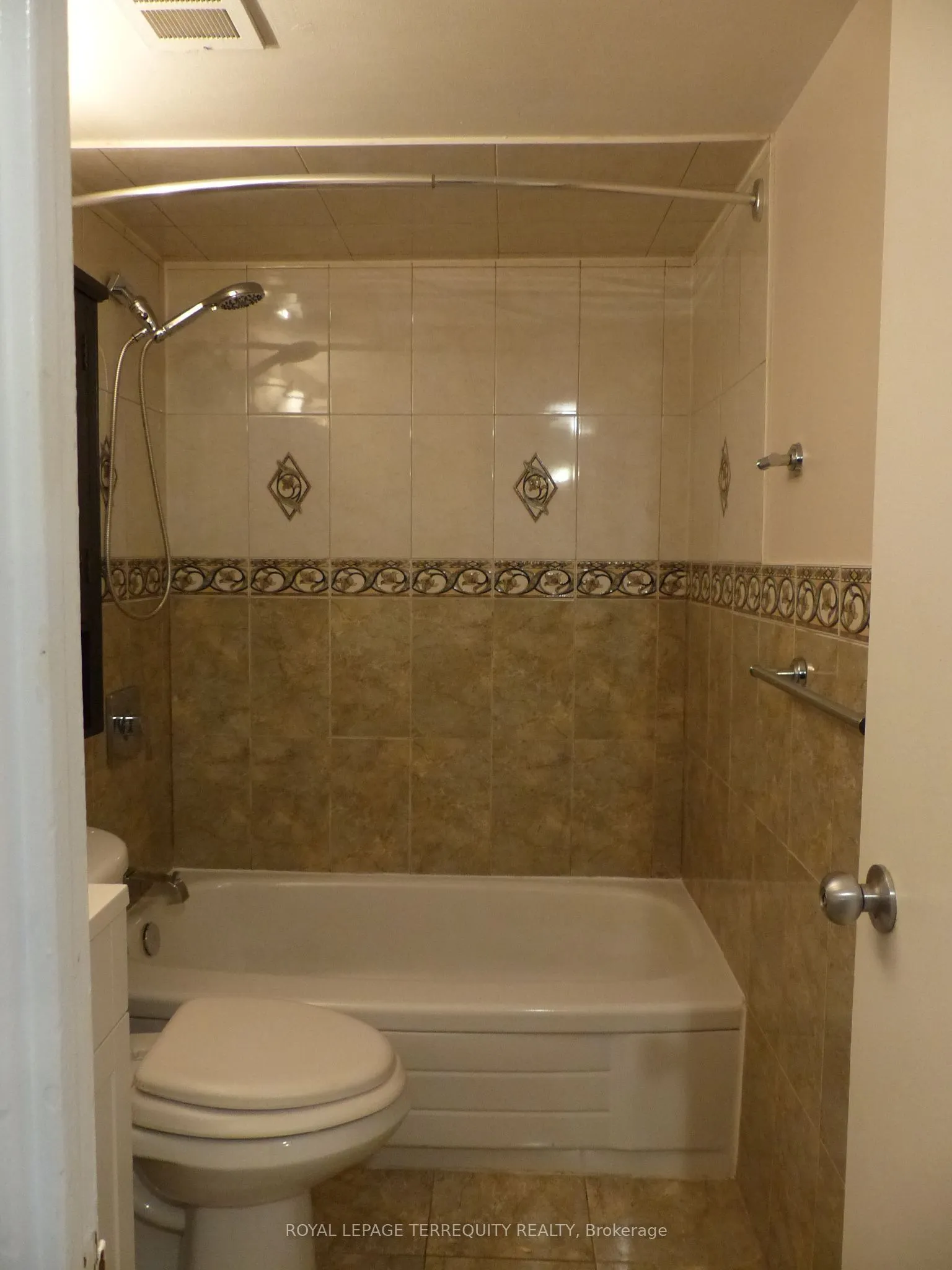 177 Linus Road #906