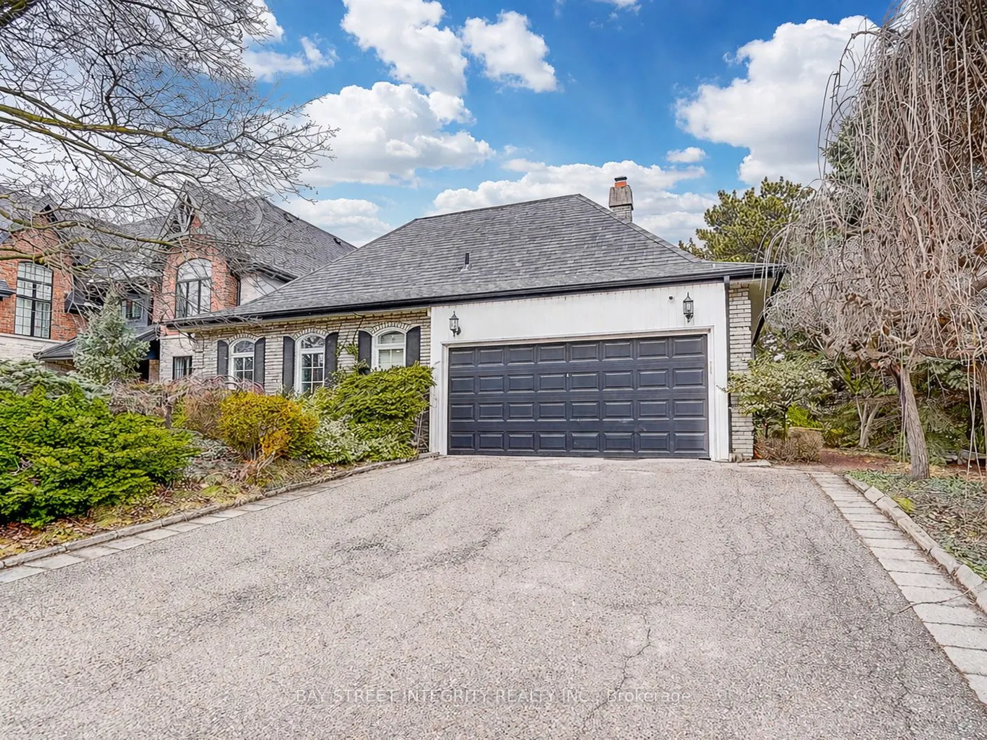 46 Caravan Drive