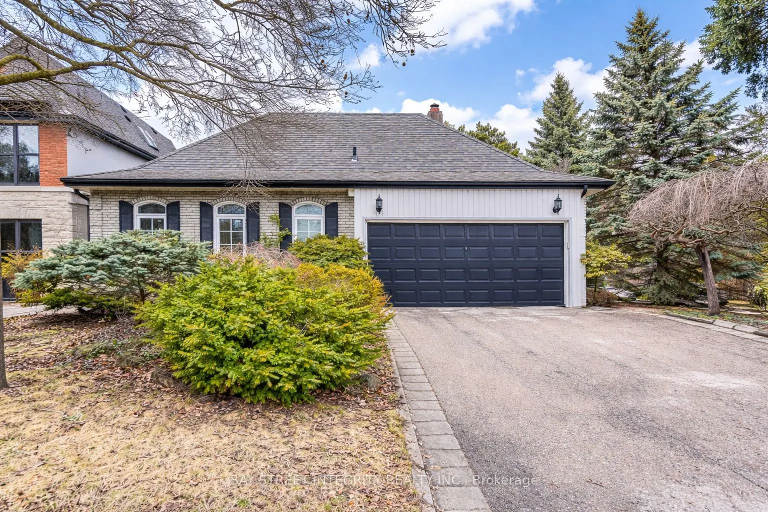 46 Caravan Drive